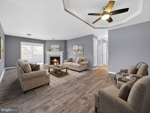 1007 COUNTRY PLACE DRIVE LANCASTER PA 17601