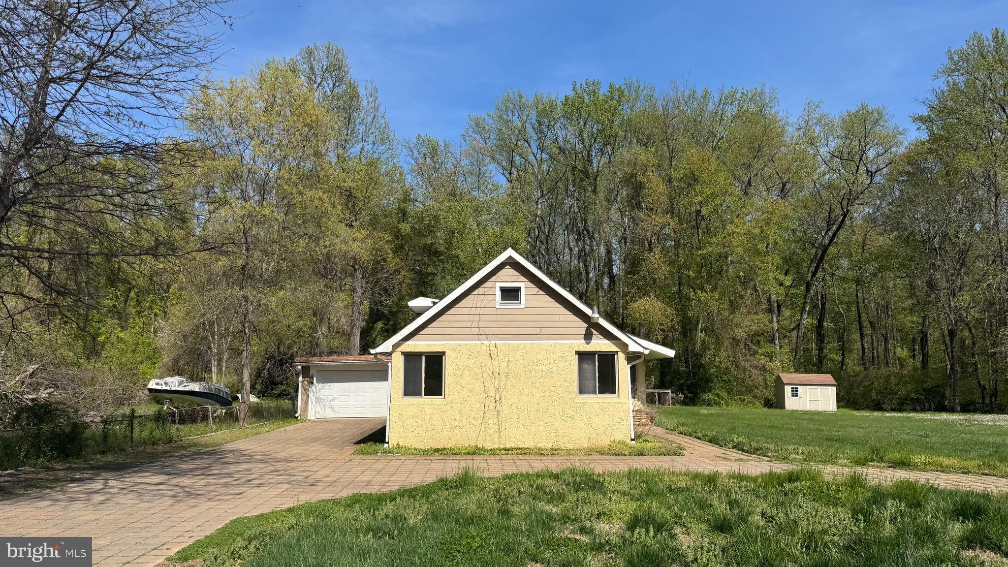 7019 SHERIDONNA LANE