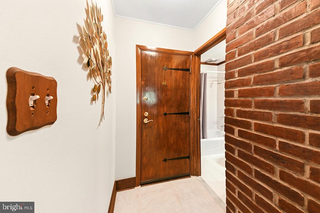 281 NORTHPARK DRIVE