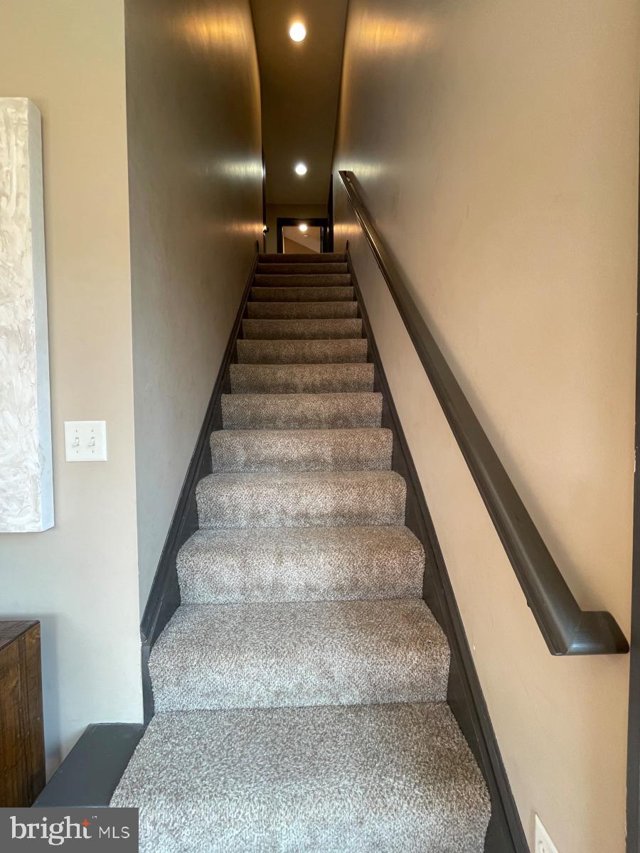 MT GRETNA - Residential