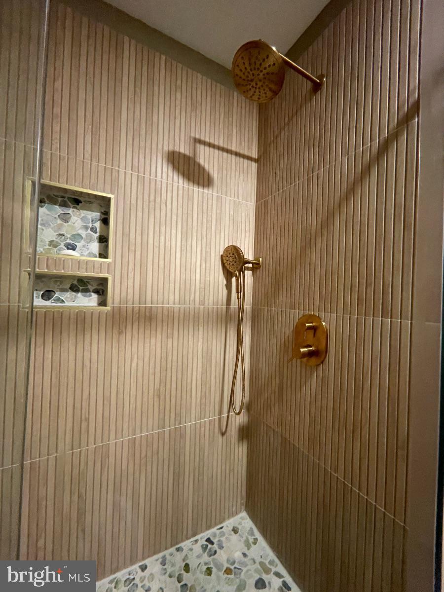 MT GRETNA - Residential