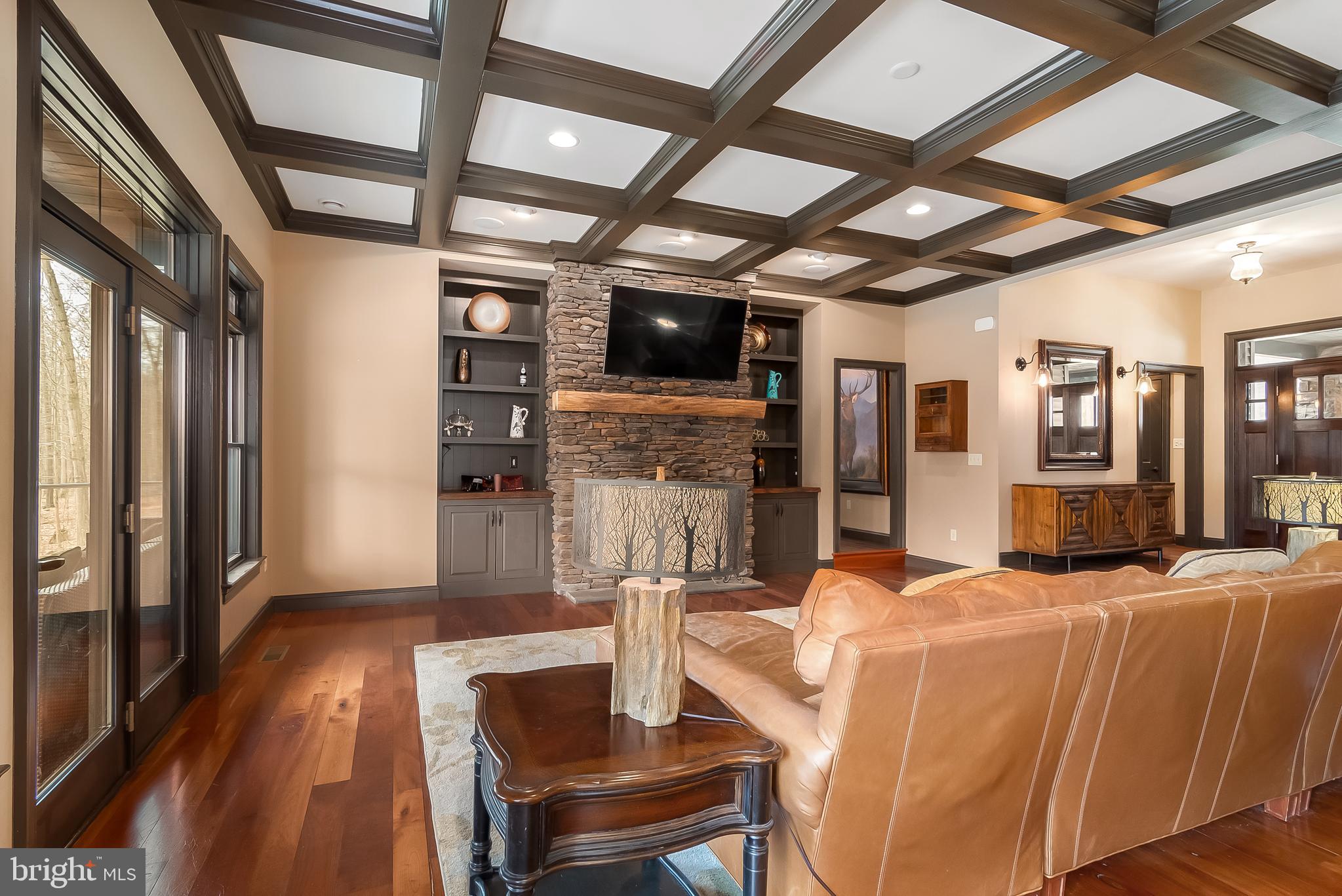 MT GRETNA - Residential