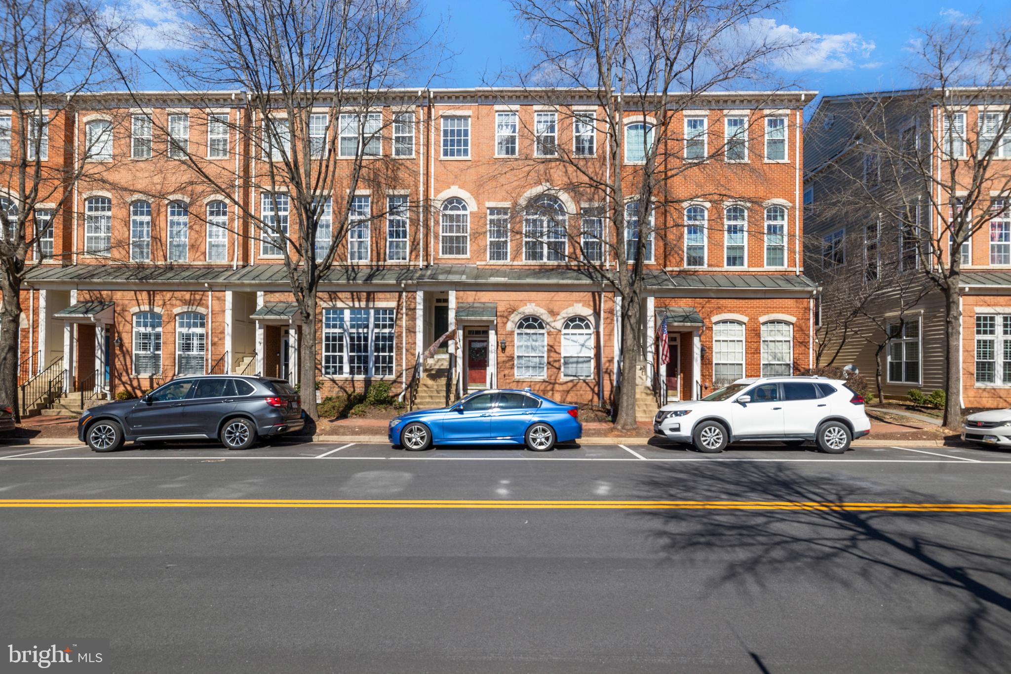 CAMERON STATION - Residential