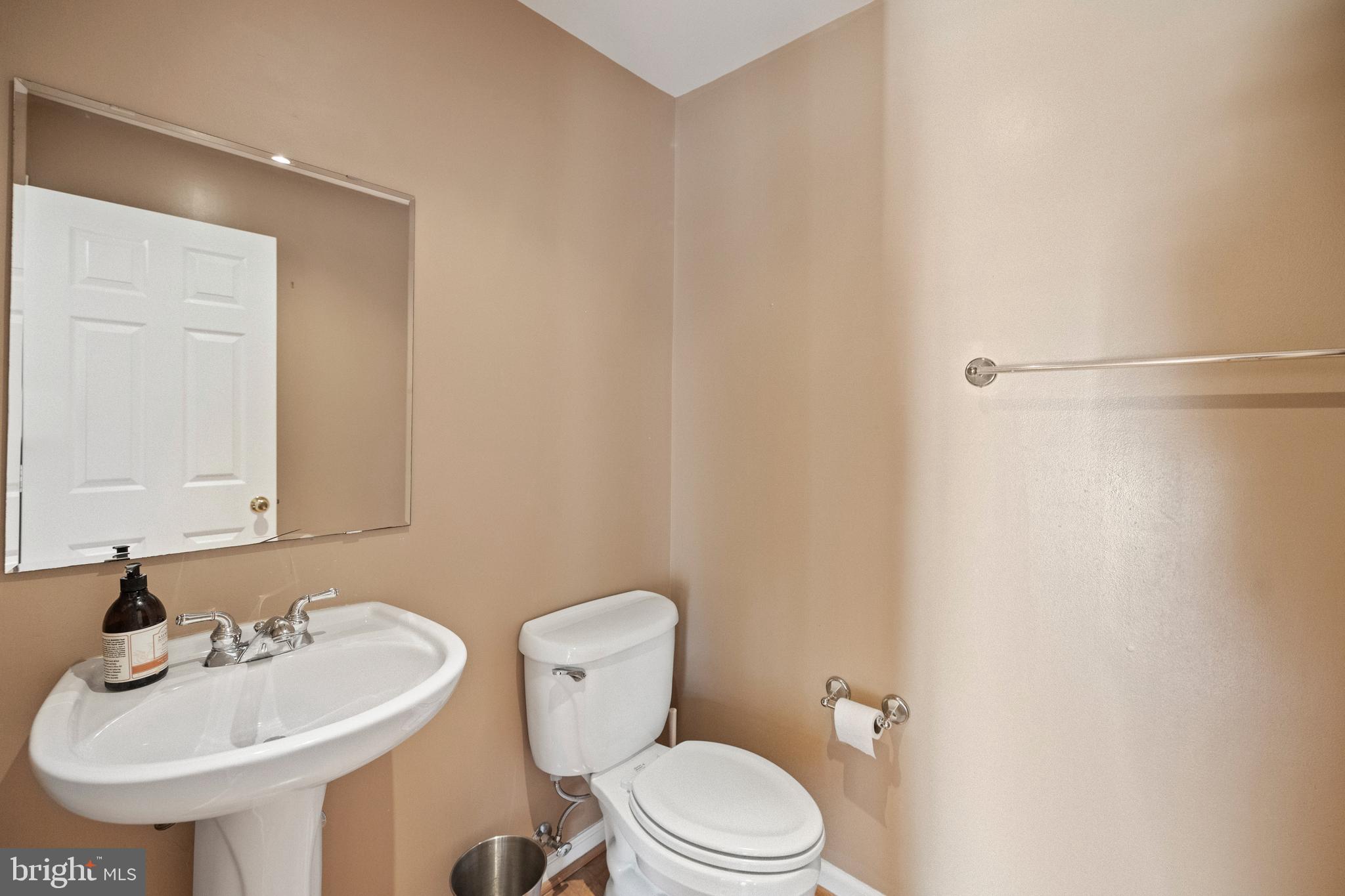 CAMERON STATION - Residential