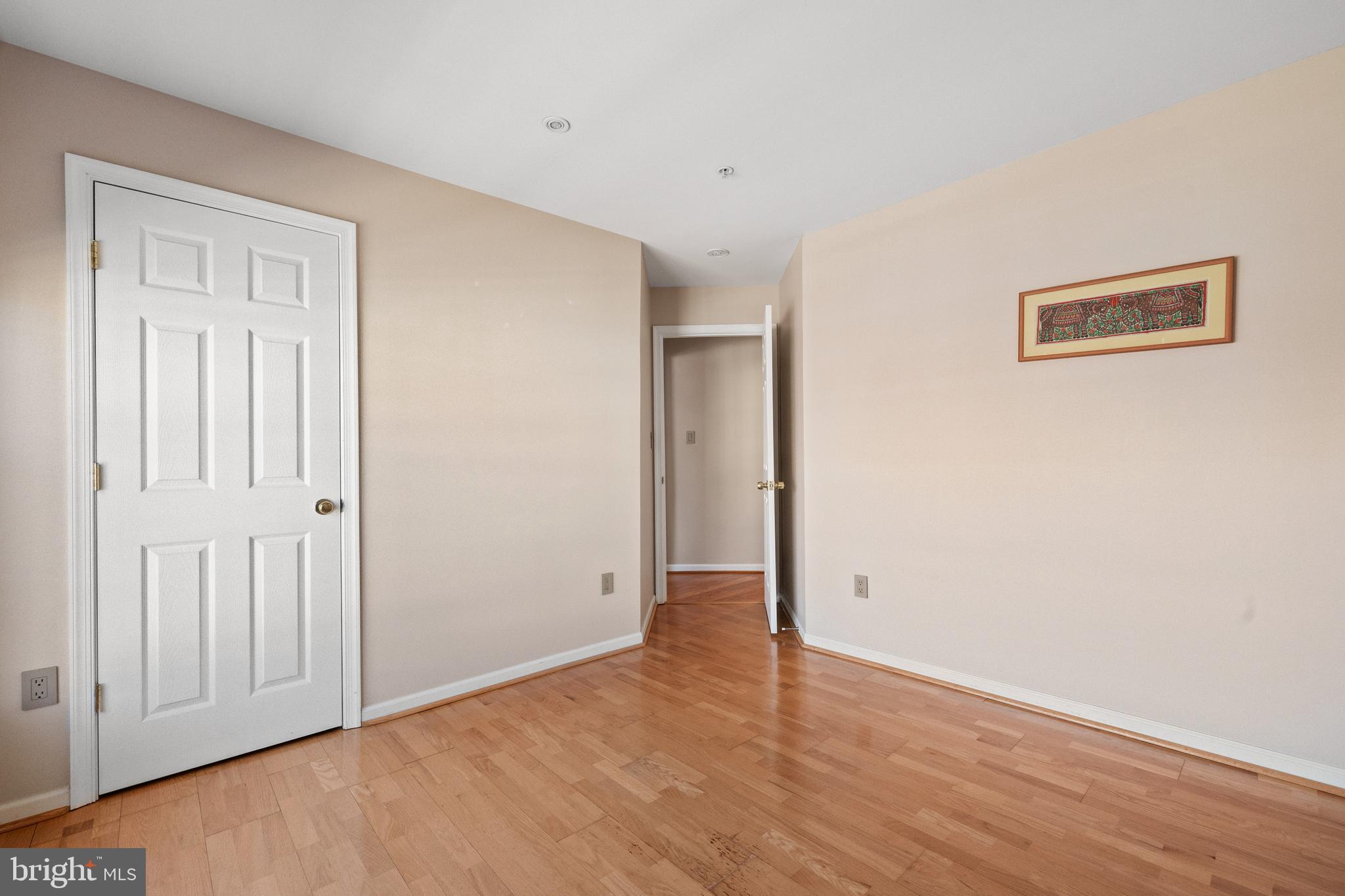 CAMERON STATION - Residential