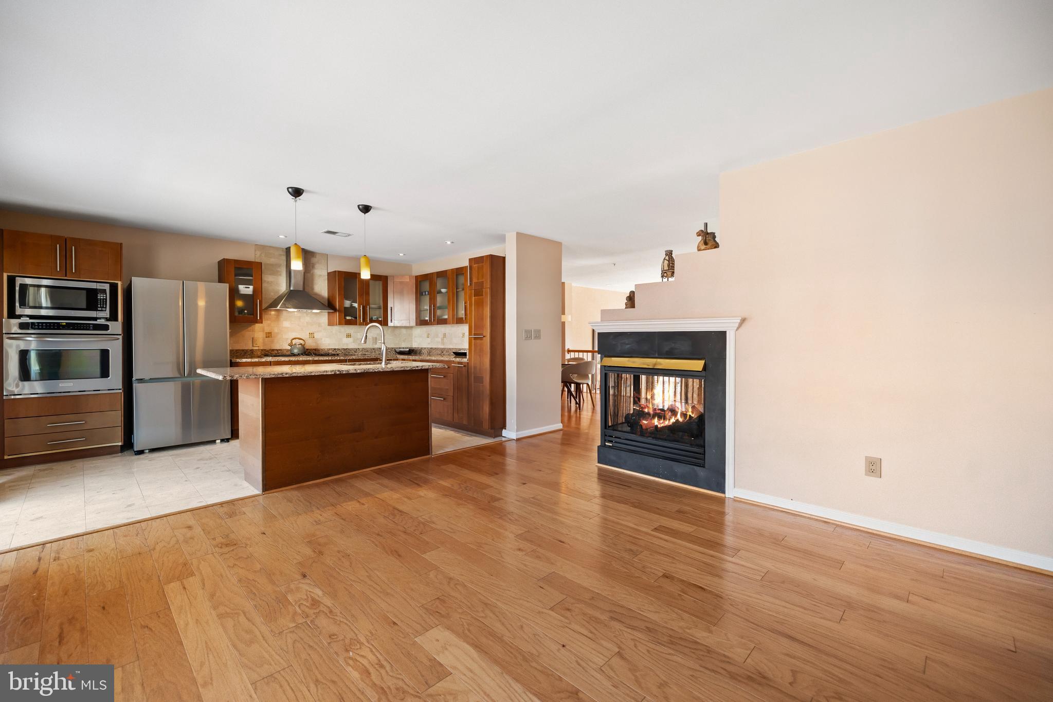 CAMERON STATION - Residential