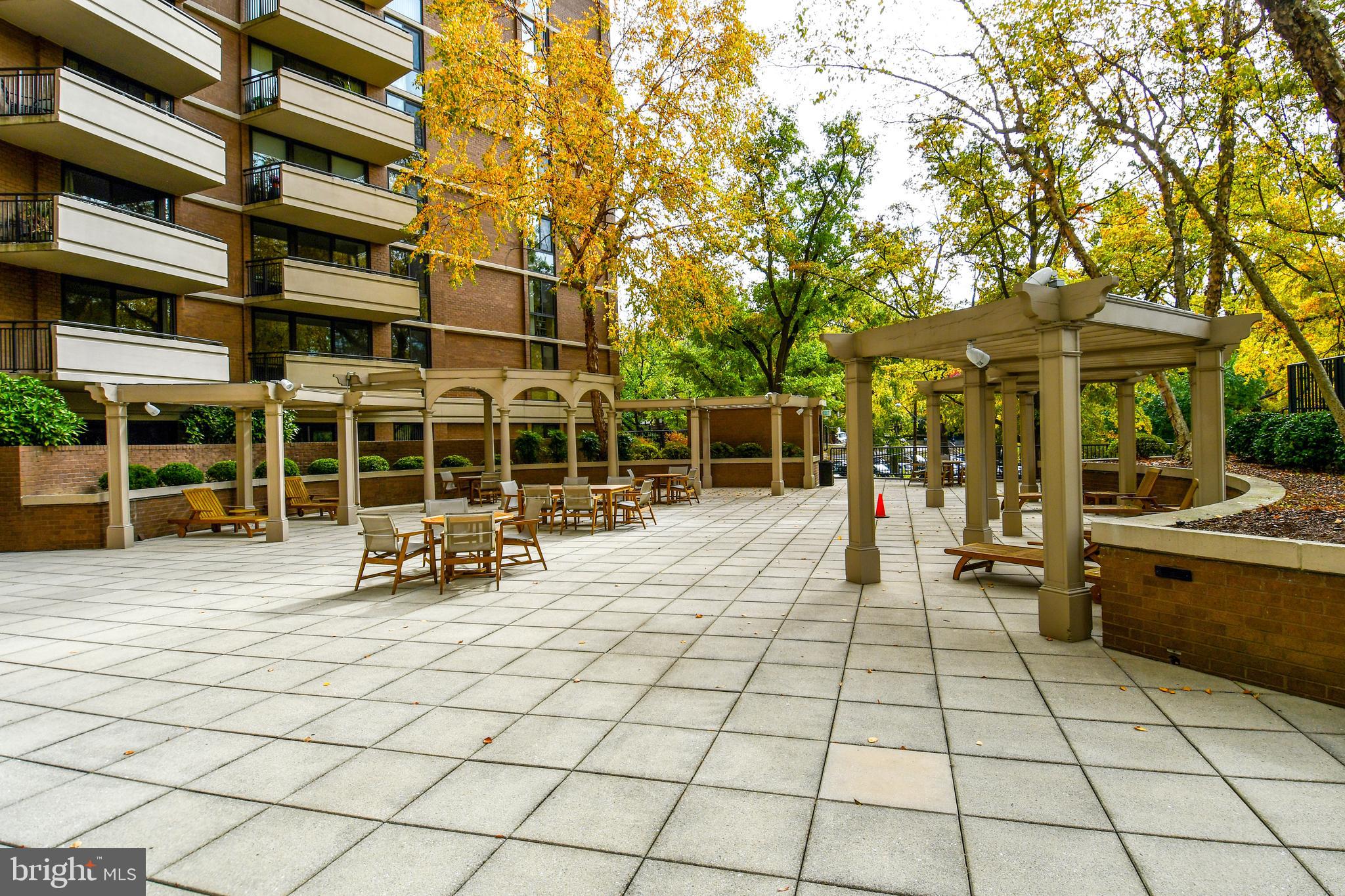 FRIENDSHIP HEIGHTS - Residential