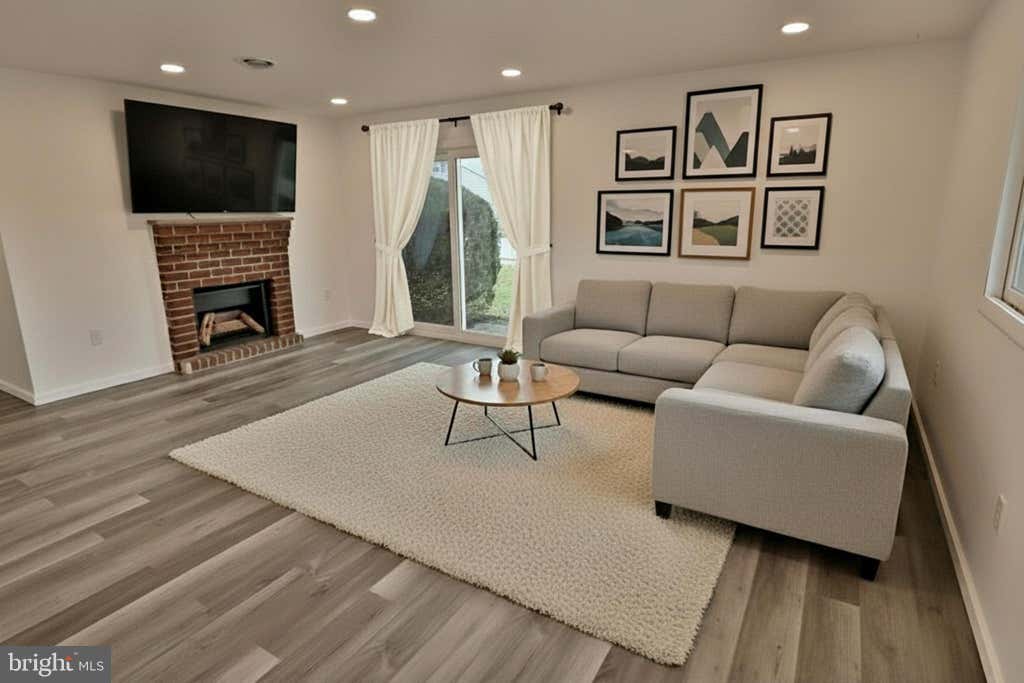 Photo of 305 Greenland Drive, LANCASTER, PA 17602 (MLS # PALA2089588)
