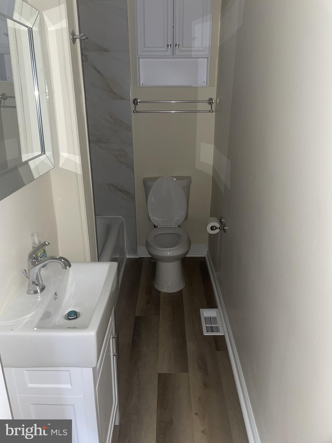 BRADBURY - Residential Lease