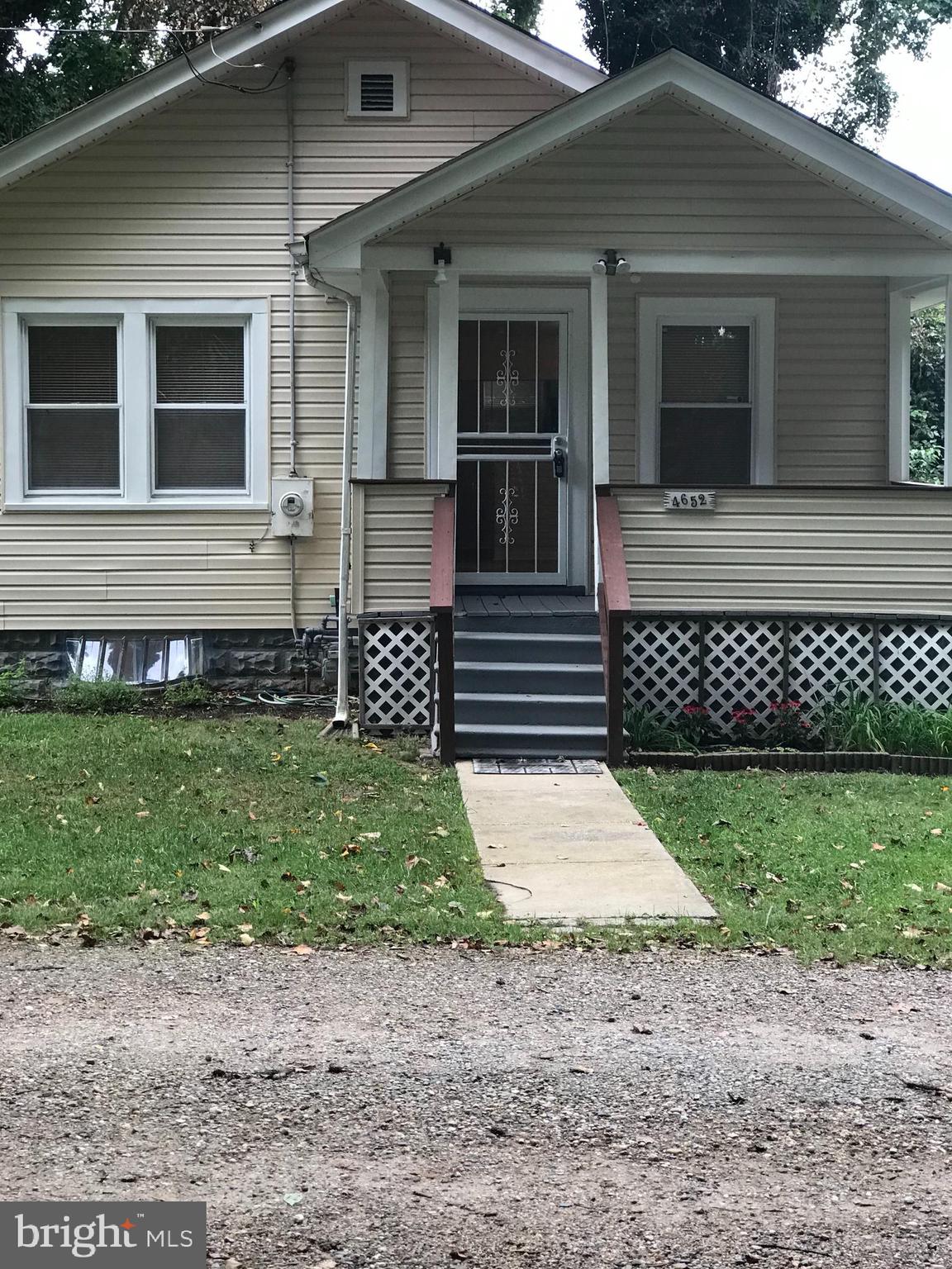 Very nice 2 Bedroom, 1 bath home located off a private road. Majority of the house was renovated in 2023. Updated Electric Range, Countertops, and bathroom; area off kitchen could be used as pantry, etc. - Front porch facing trees. All updated LVT flooring. Property located in wooded area near the D.C. line (Off Shadyside Avenue). Parking at front door. Bus Stop nearby.