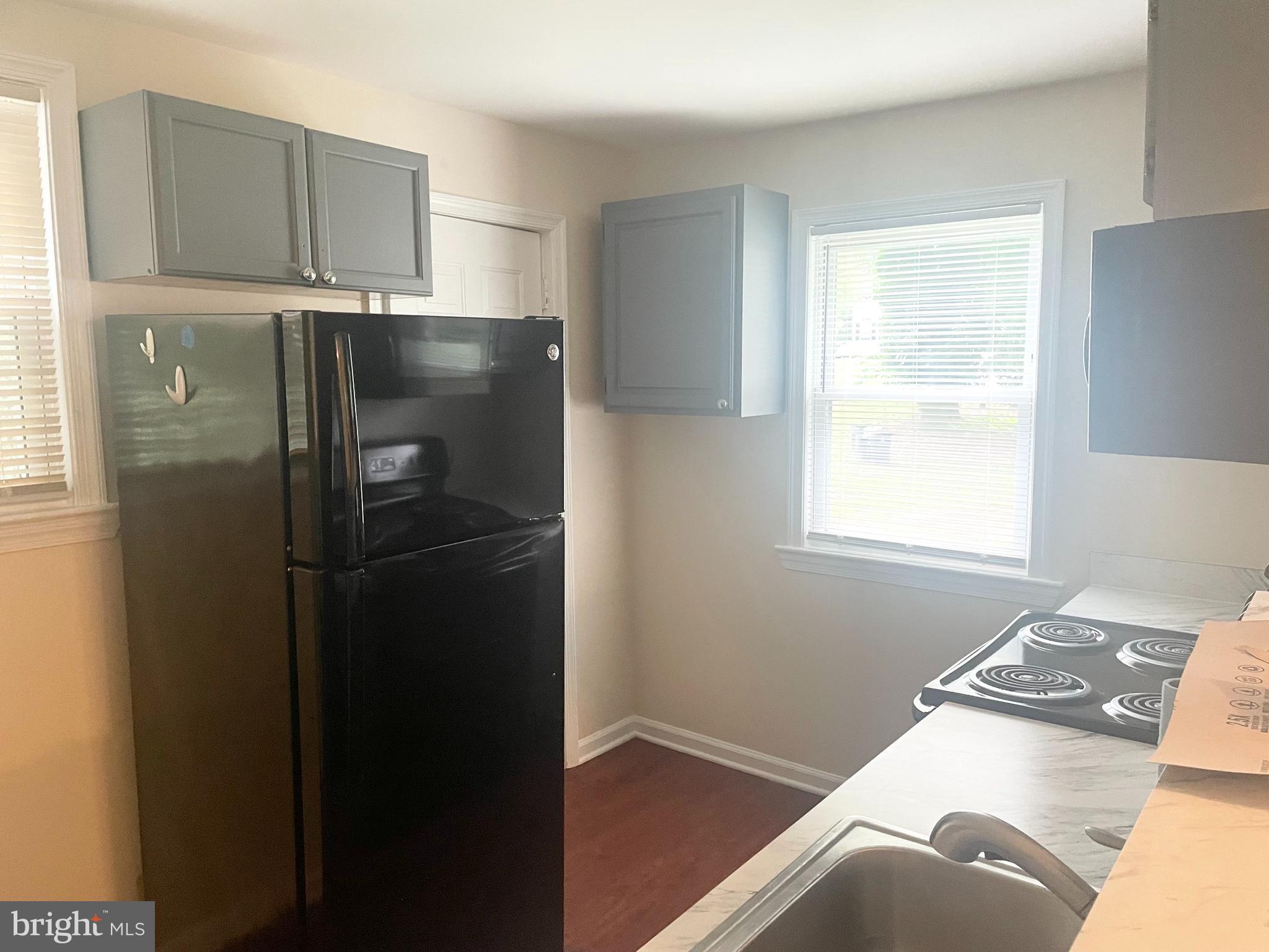 BRADBURY - Residential Lease