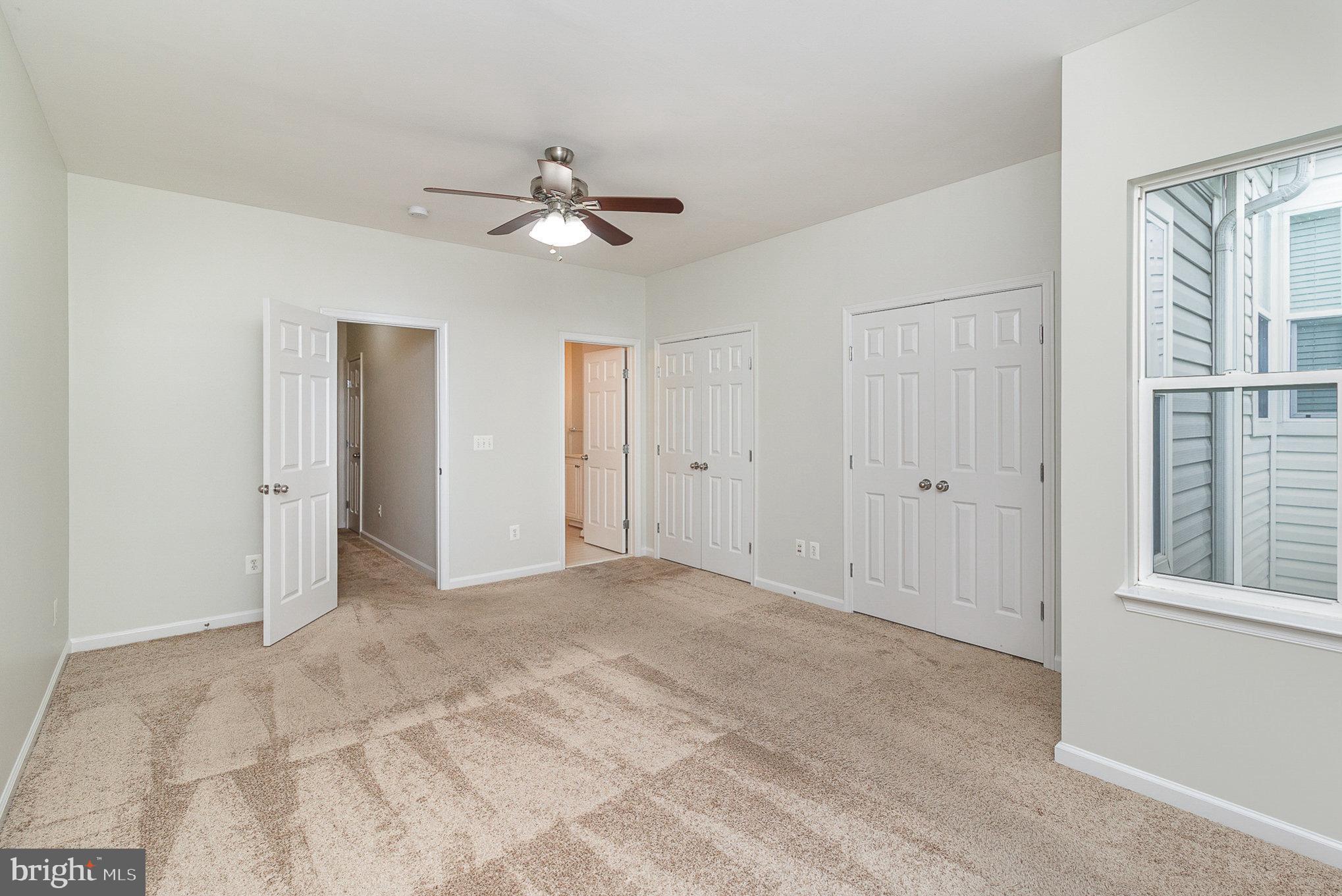 RIVER OAKS - Residential Lease