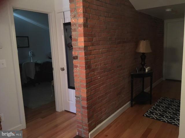 FEDERAL HILL HISTORIC DISTRICT - Residential Lease