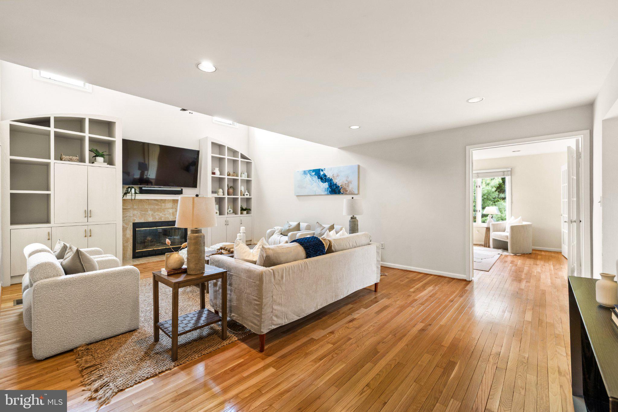WORTHINGTON PARK - Residential