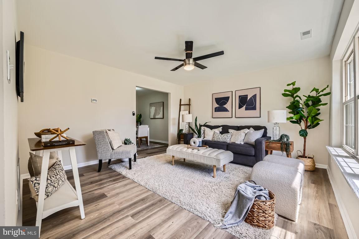 3706 INWOOD COURT