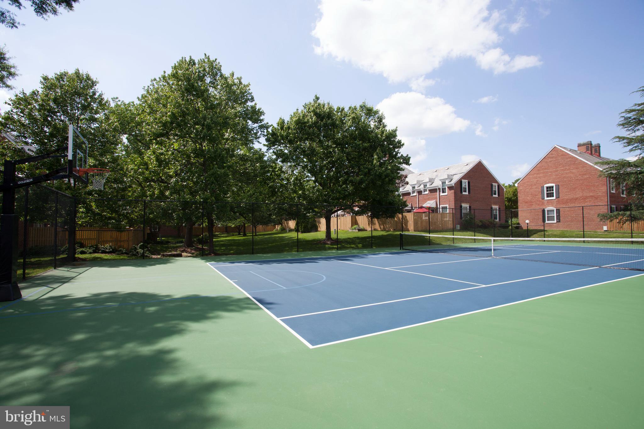 FAIRLINGTON MEWS - Residential