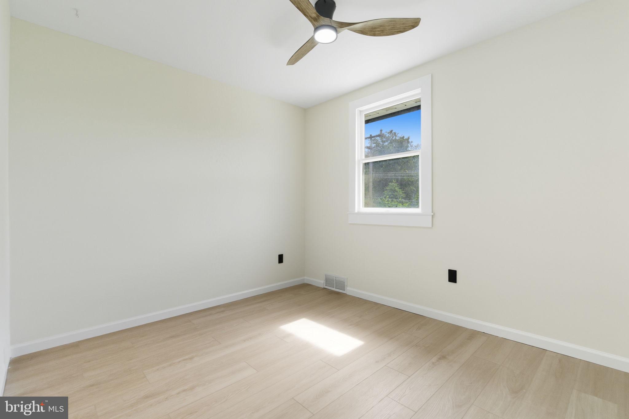 PINE BROOK FARMS - Residential