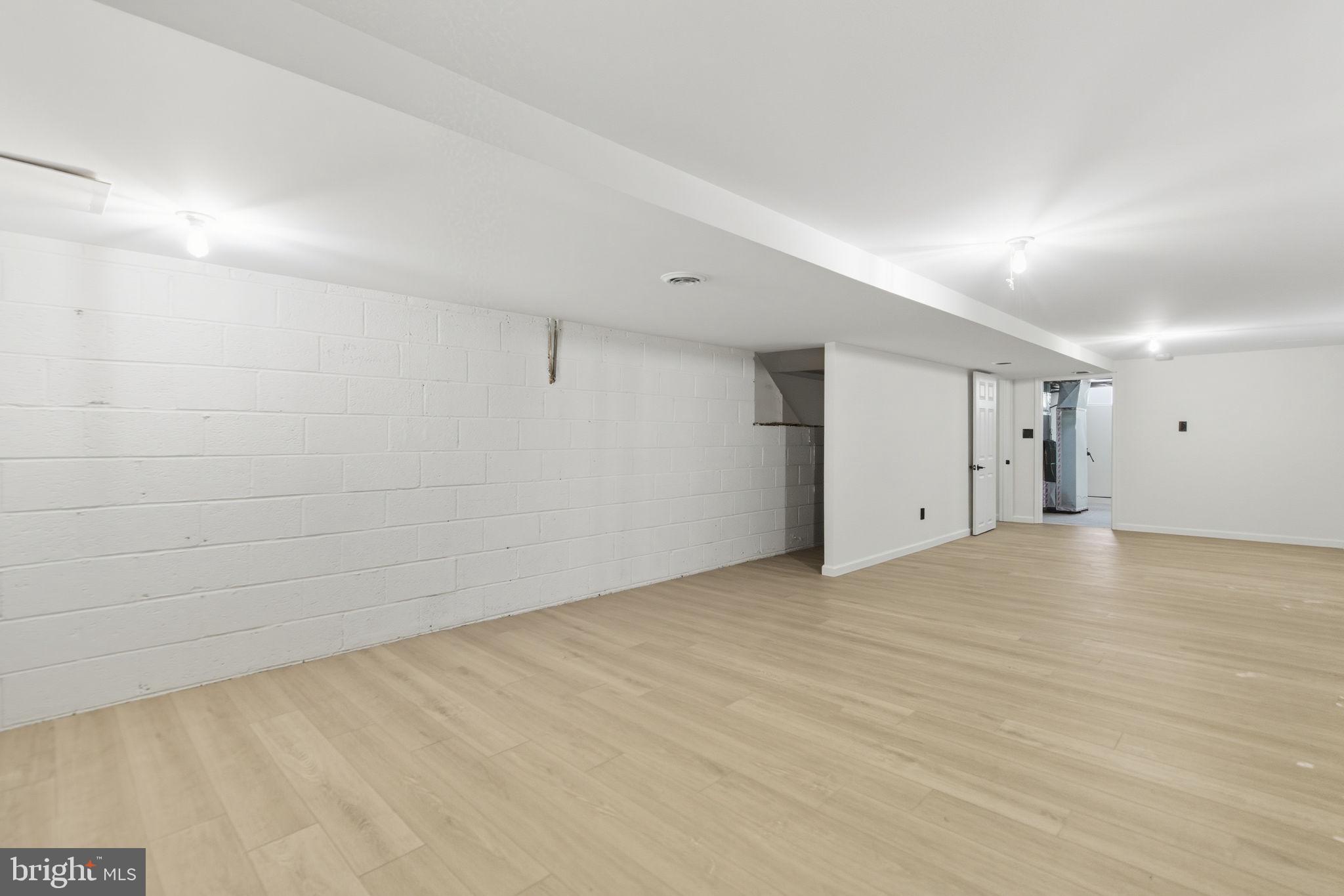 PINE BROOK FARMS - Residential