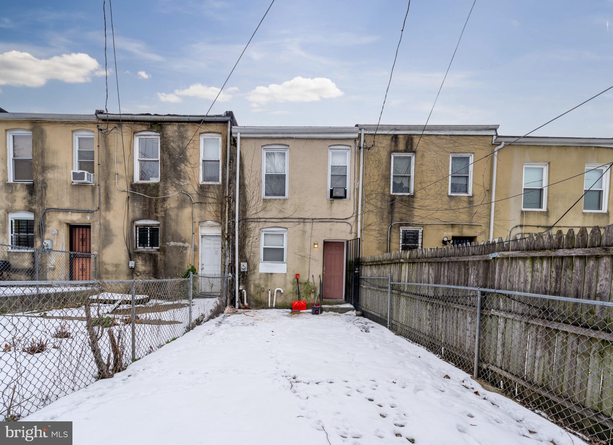 PENN NORTH - Residential