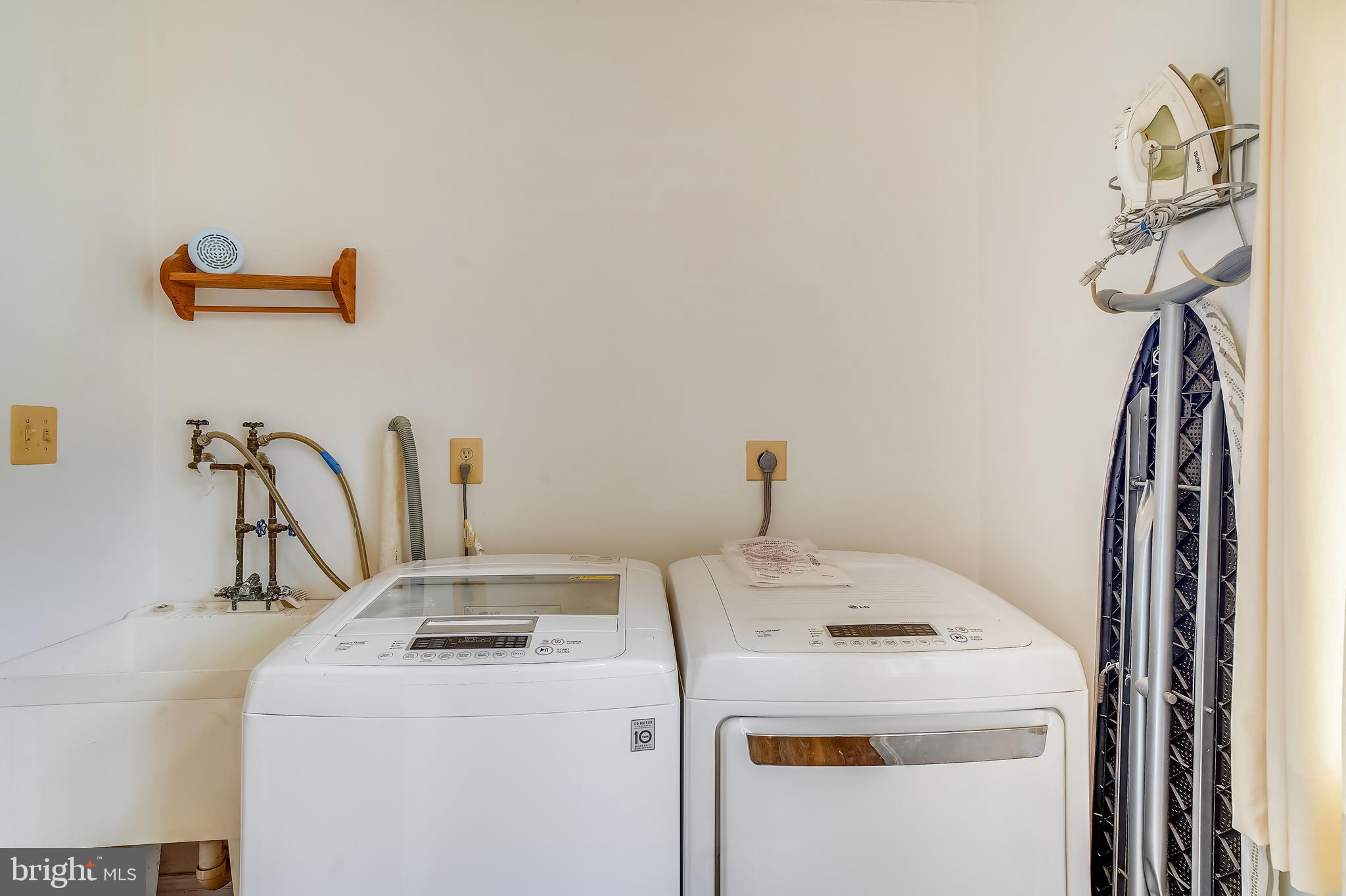 DAMASCUS HILL - Residential