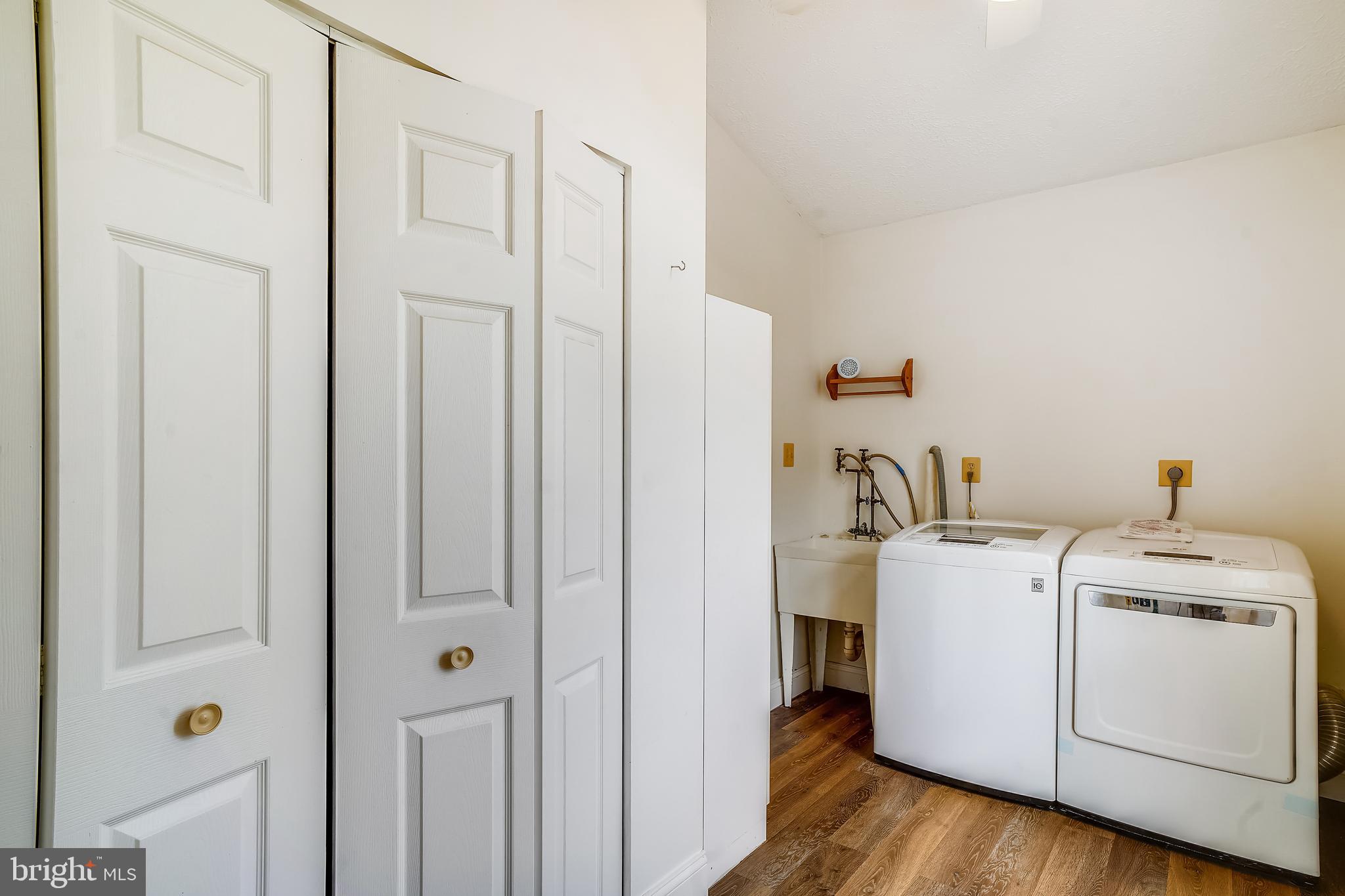 DAMASCUS HILL - Residential