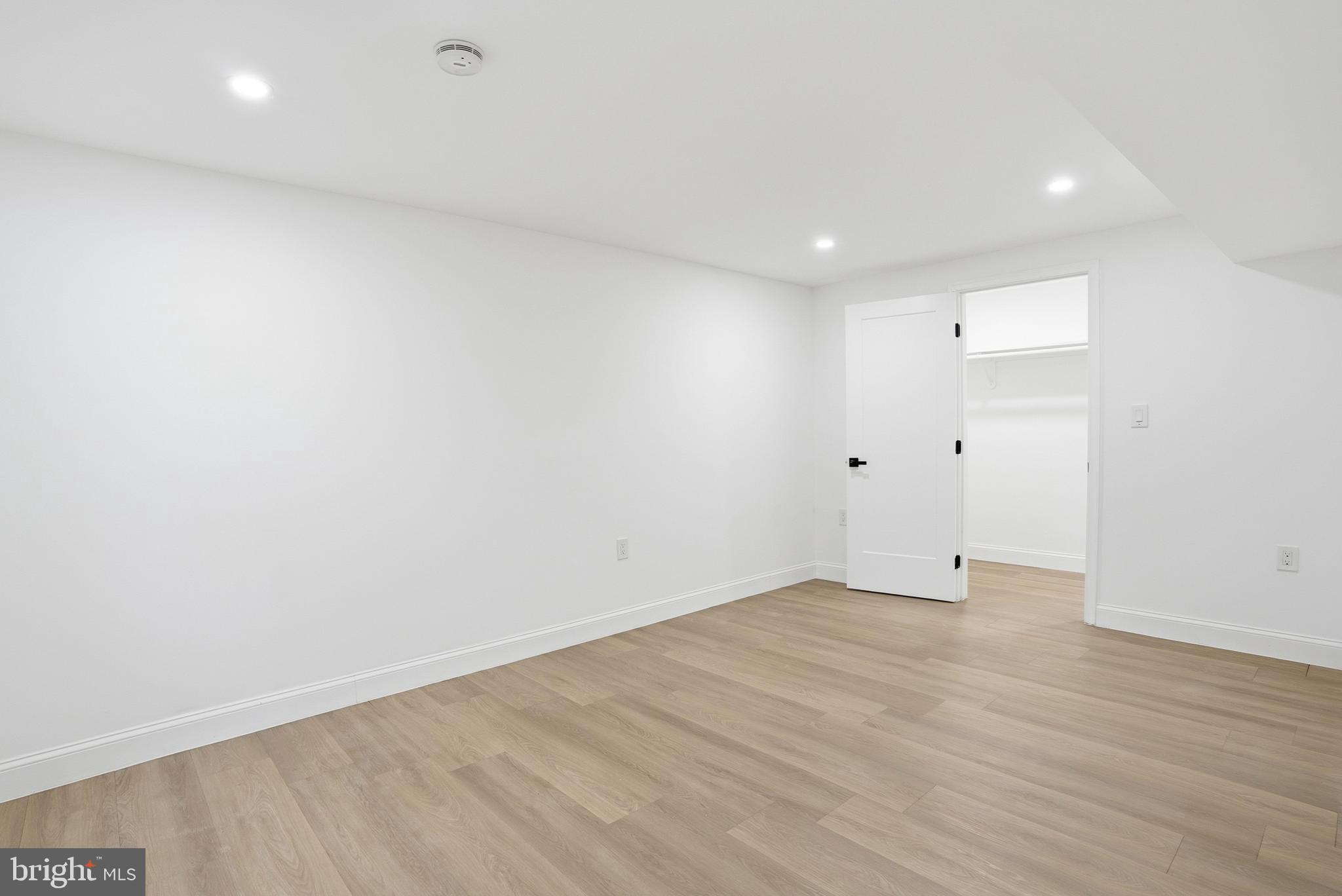 COBBDALE - Residential