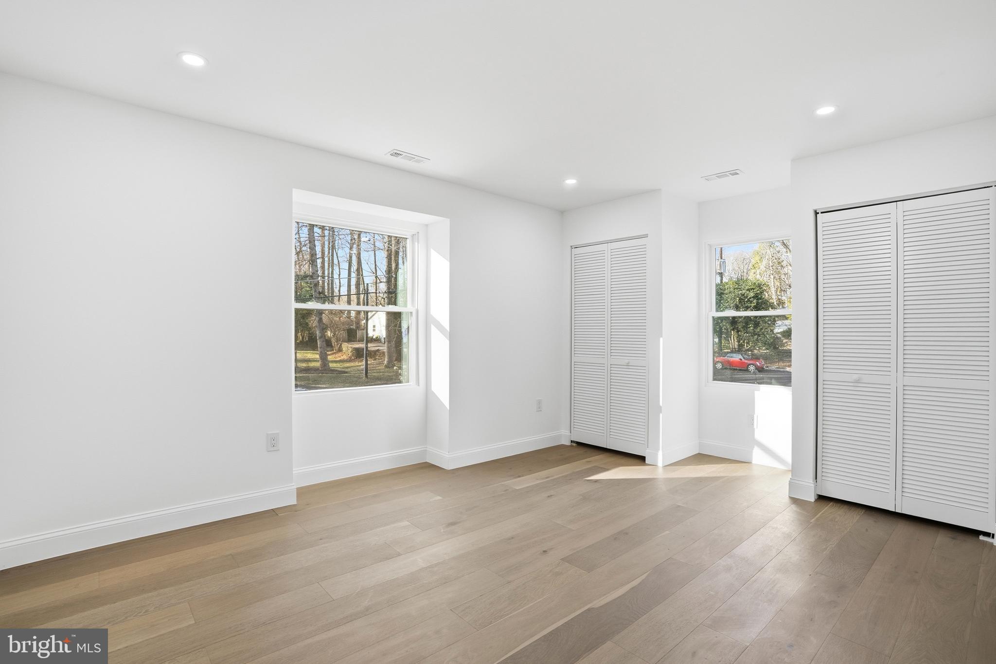 COBBDALE - Residential