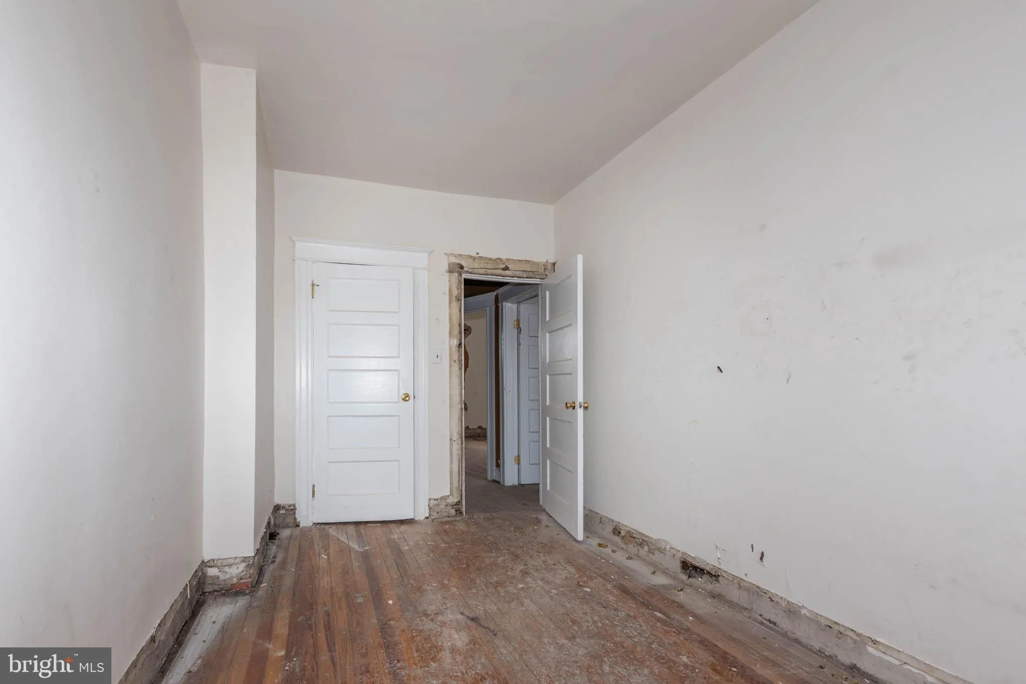 Baltimore, Maryland 21215, United States, 3 Bedrooms Bedrooms, ,1 BathroomBathrooms,Residential,Pending,14586