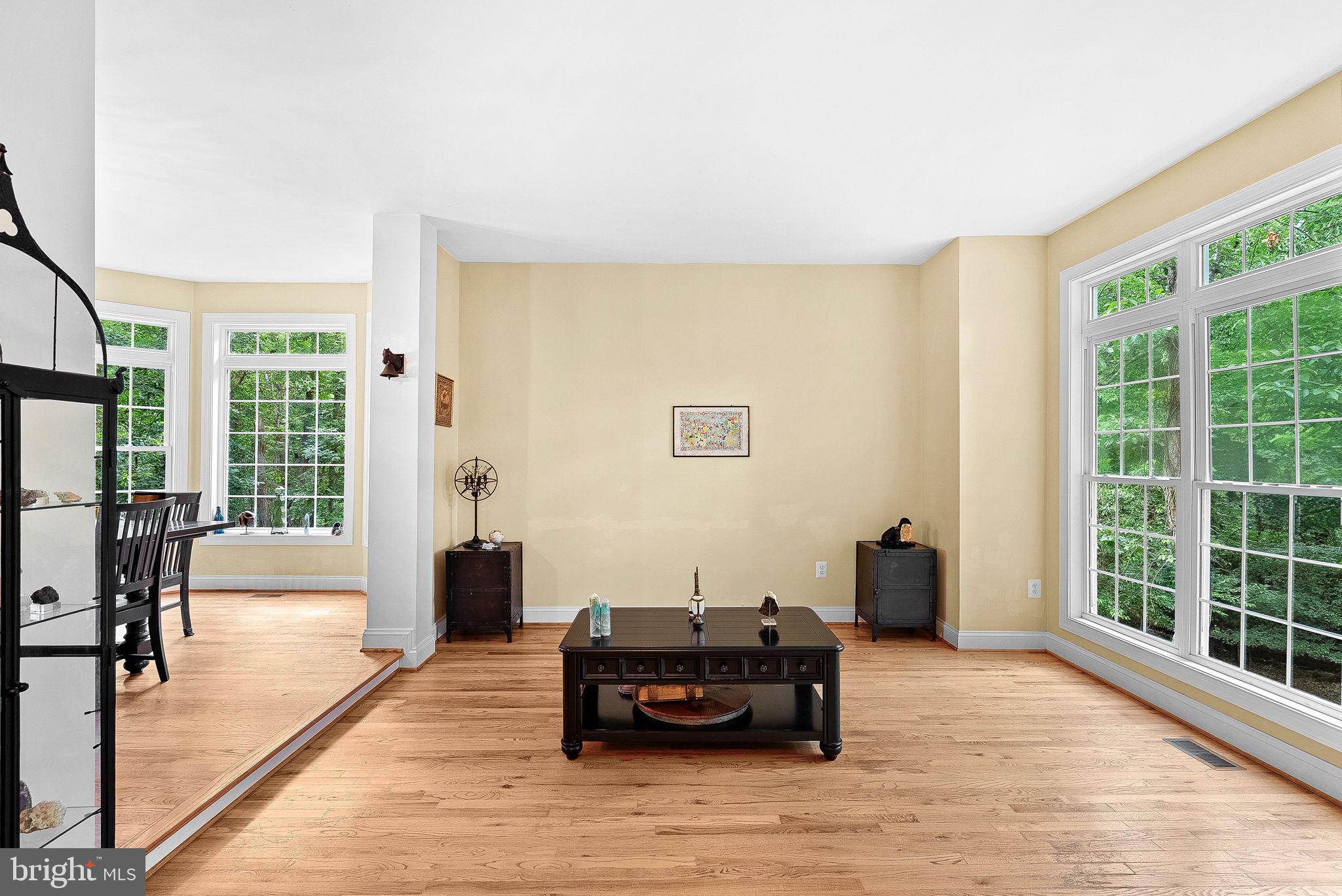 BLACK OAK - Residential