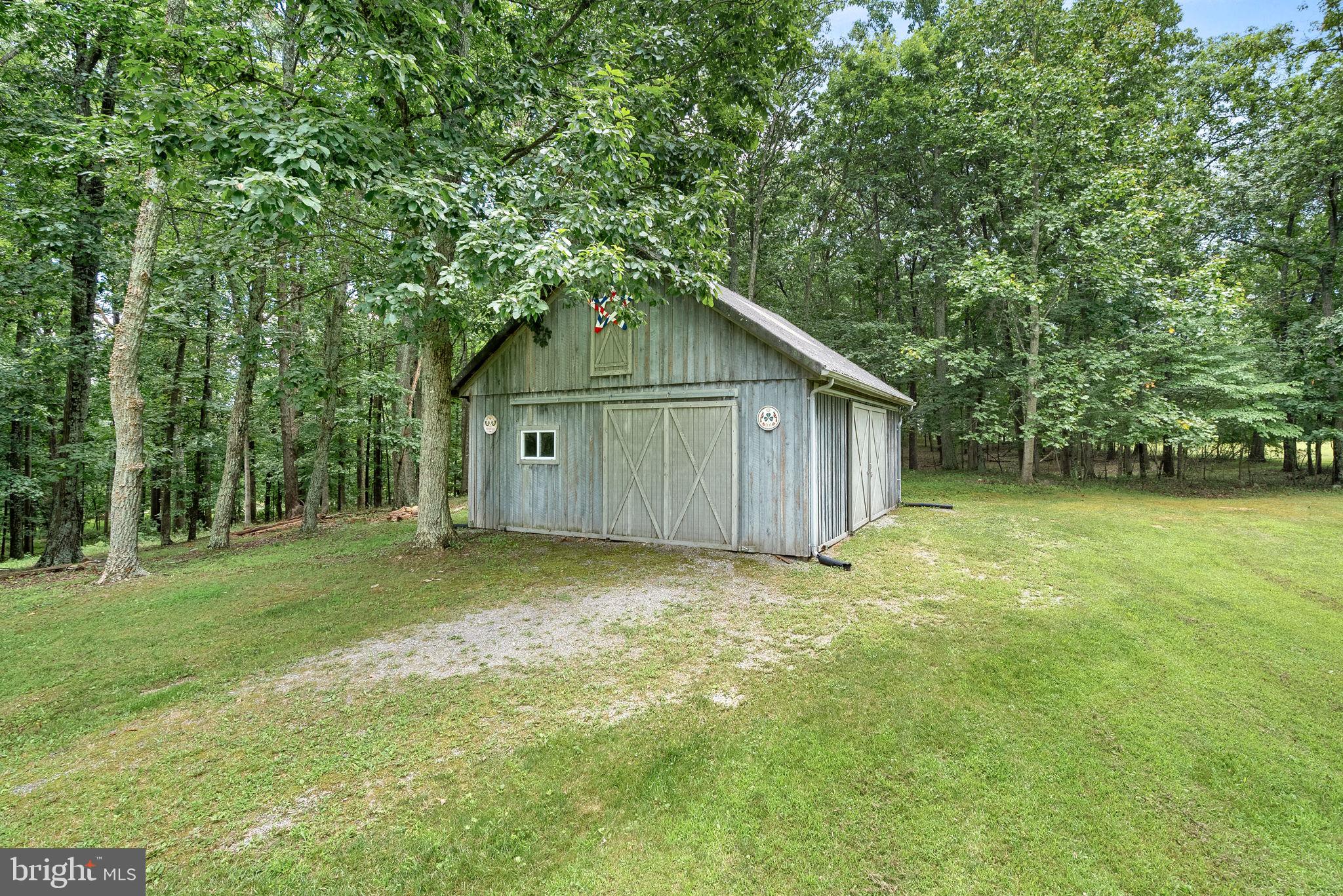 BLACK OAK - Residential