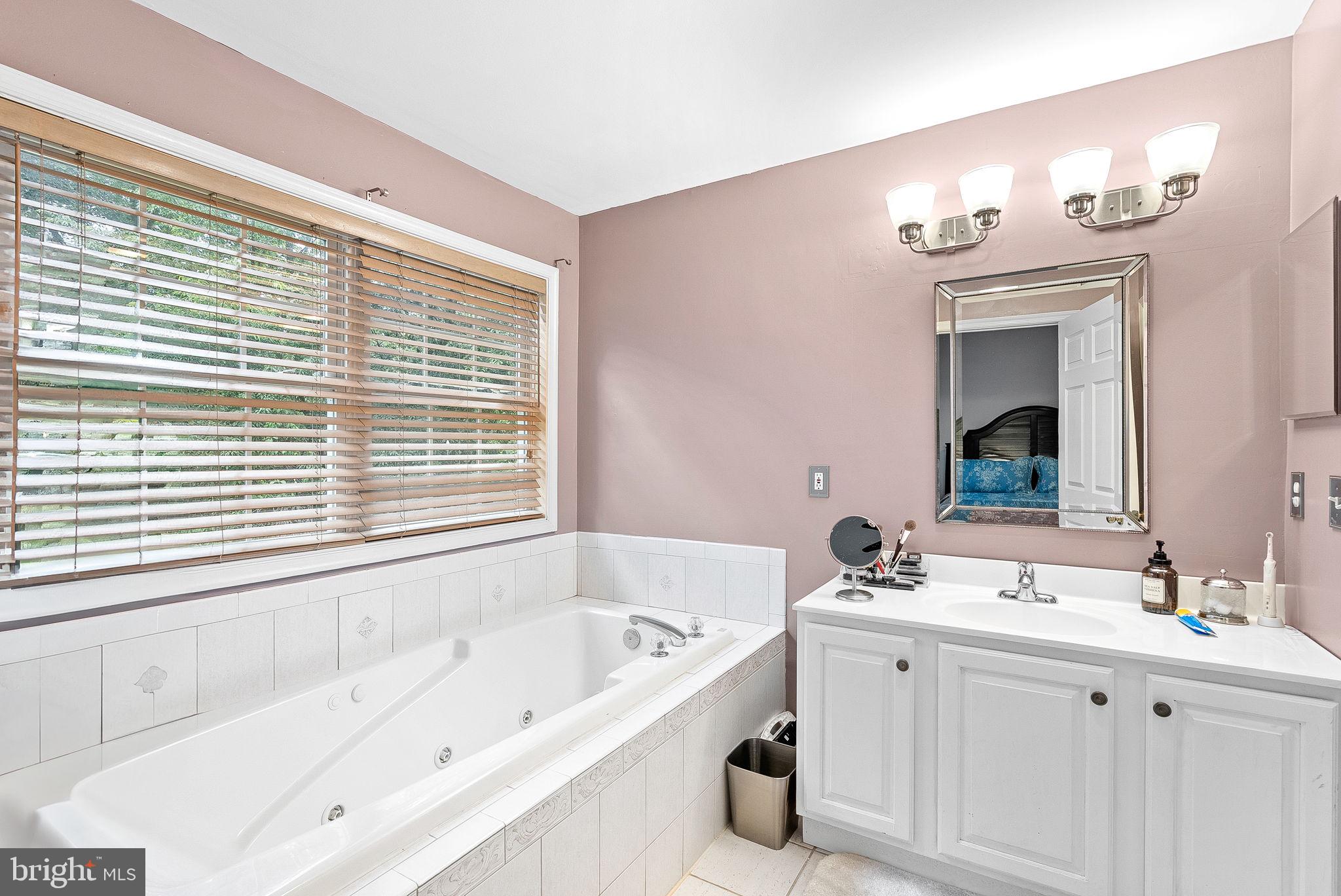 BLACK OAK - Residential