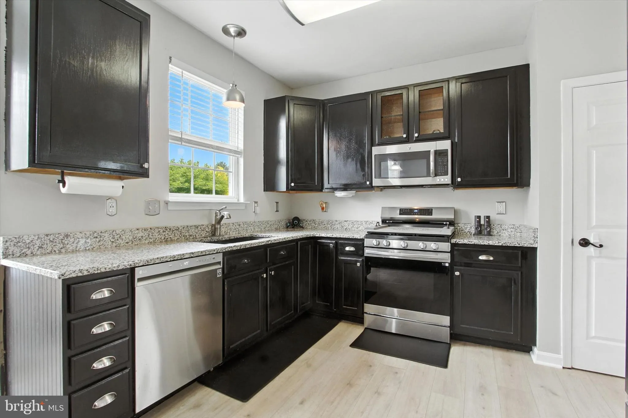 Hanover, Pennsylvania 17331, United States, 4 Bedrooms Bedrooms, ,4 BathroomsBathrooms,Residential,Active,121036