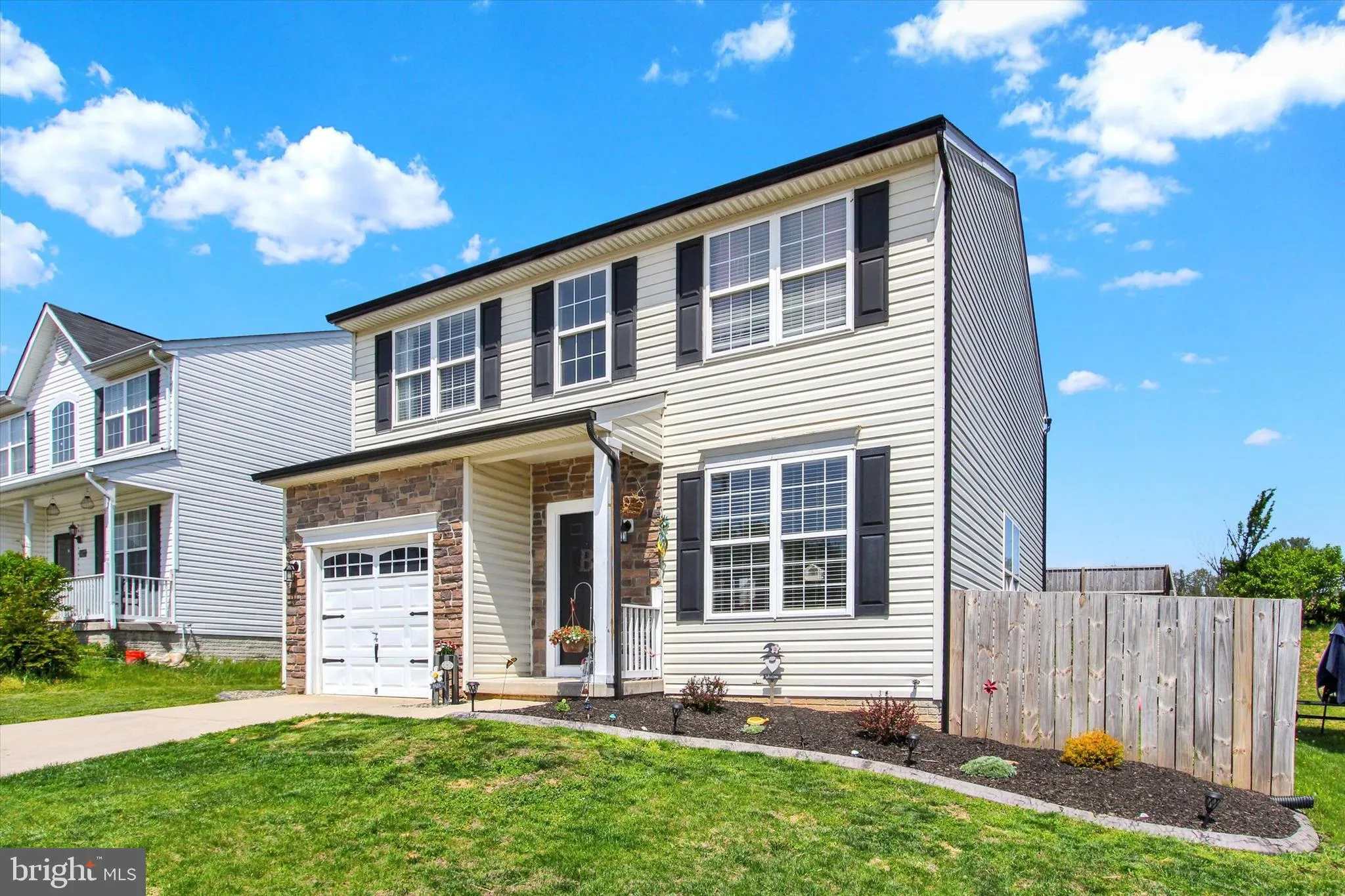 Hanover, Pennsylvania 17331, United States, 4 Bedrooms Bedrooms, ,4 BathroomsBathrooms,Residential,Active,121036