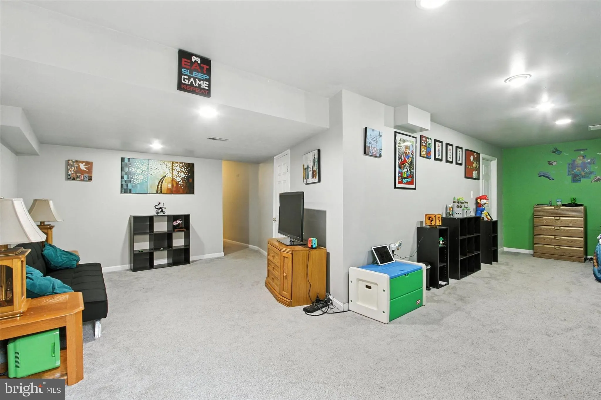 Hanover, Pennsylvania 17331, United States, 4 Bedrooms Bedrooms, ,4 BathroomsBathrooms,Residential,Active,121036