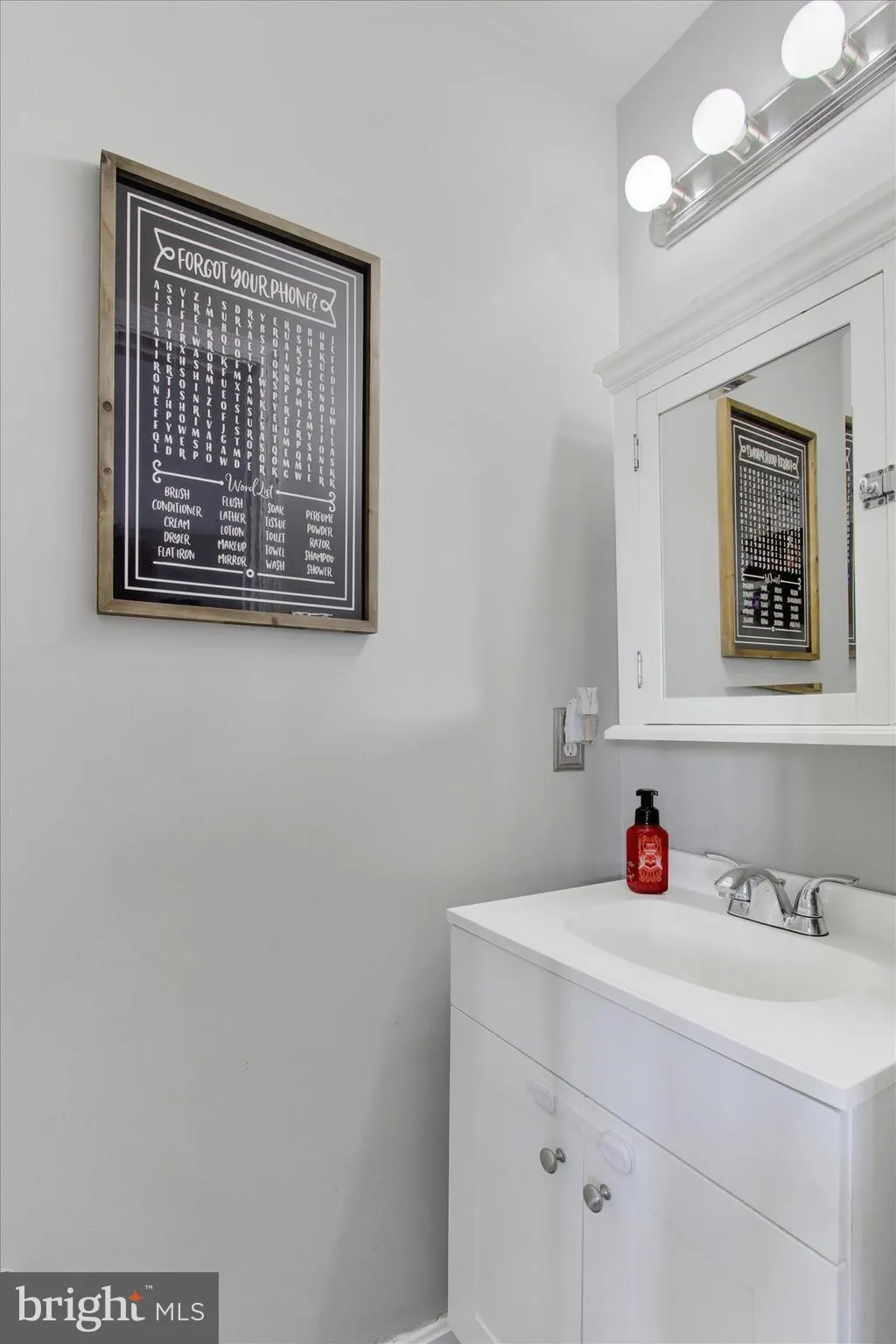 Hanover, Pennsylvania 17331, United States, 4 Bedrooms Bedrooms, ,4 BathroomsBathrooms,Residential,Active,121036