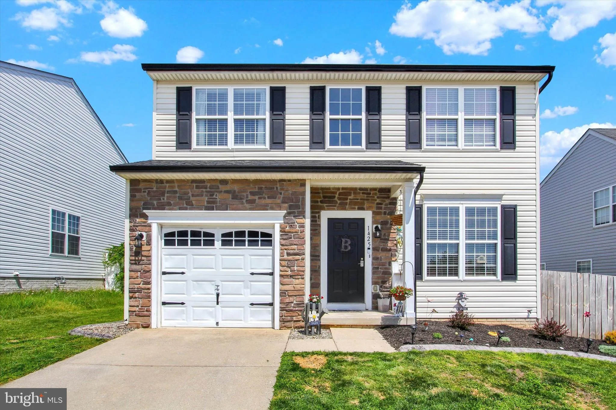 Hanover, Pennsylvania 17331, United States, 4 Bedrooms Bedrooms, ,4 BathroomsBathrooms,Residential,Active,121036