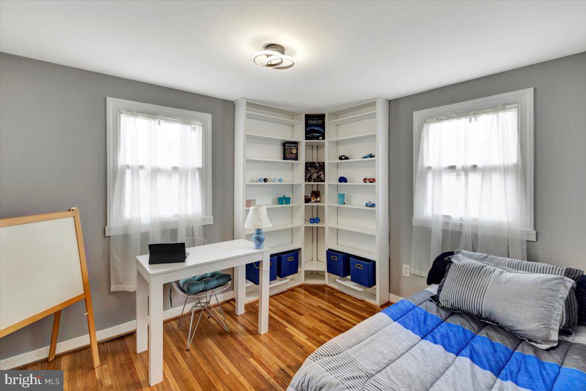 FOREST HEIGHTS - Residential