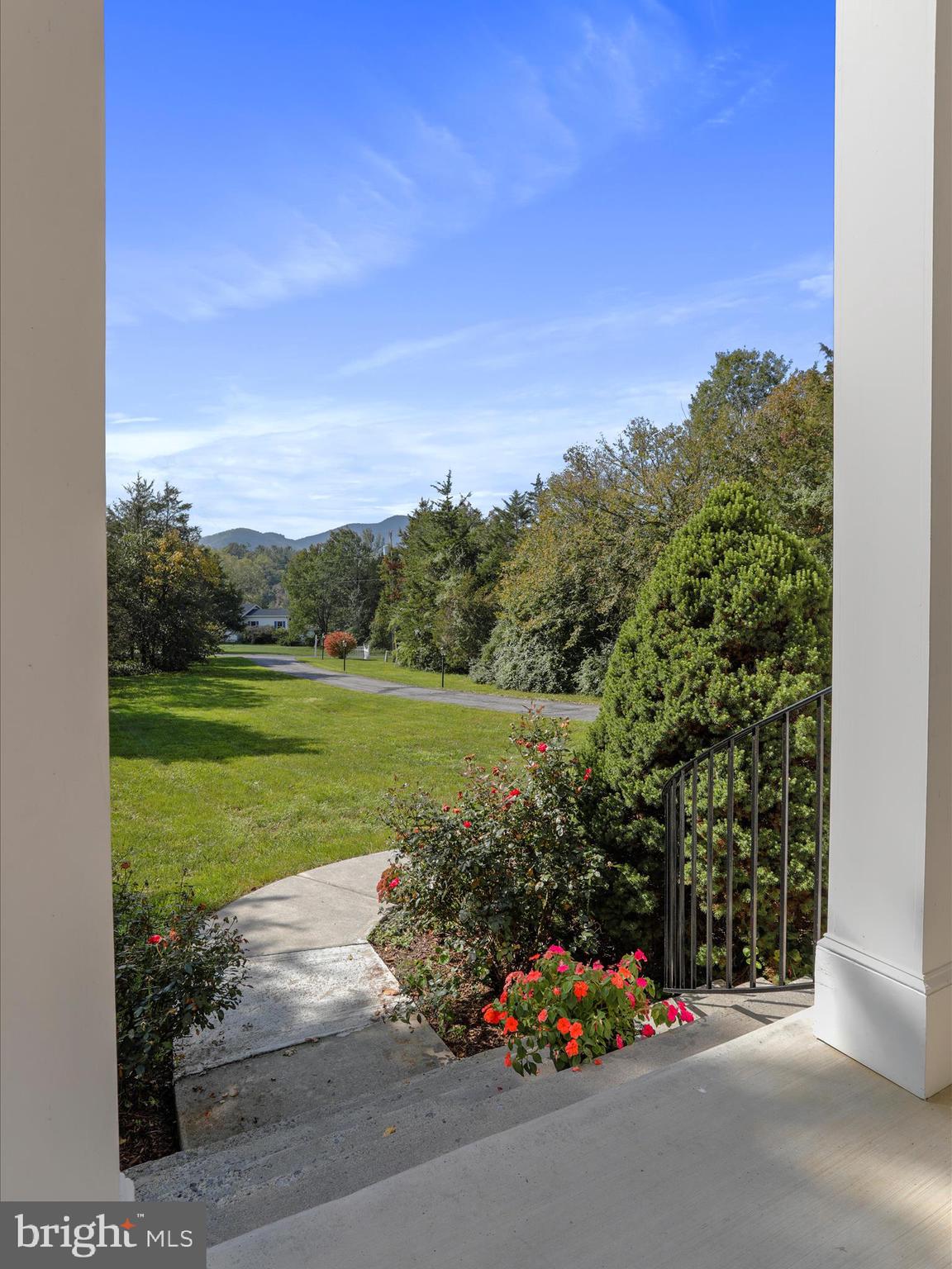 103 SOUTHERN DRIVE