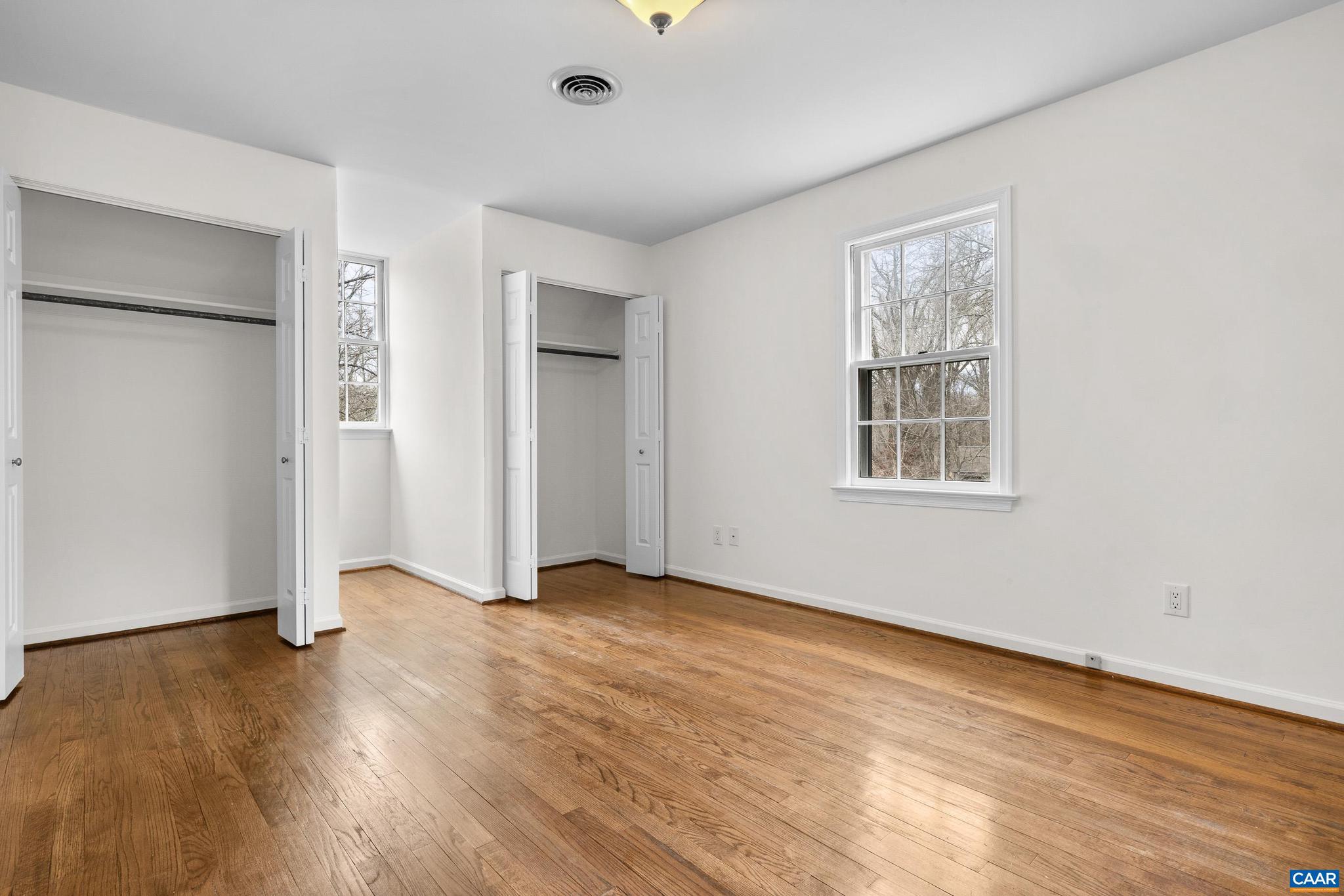 WINDSOR ESTATES - Residential