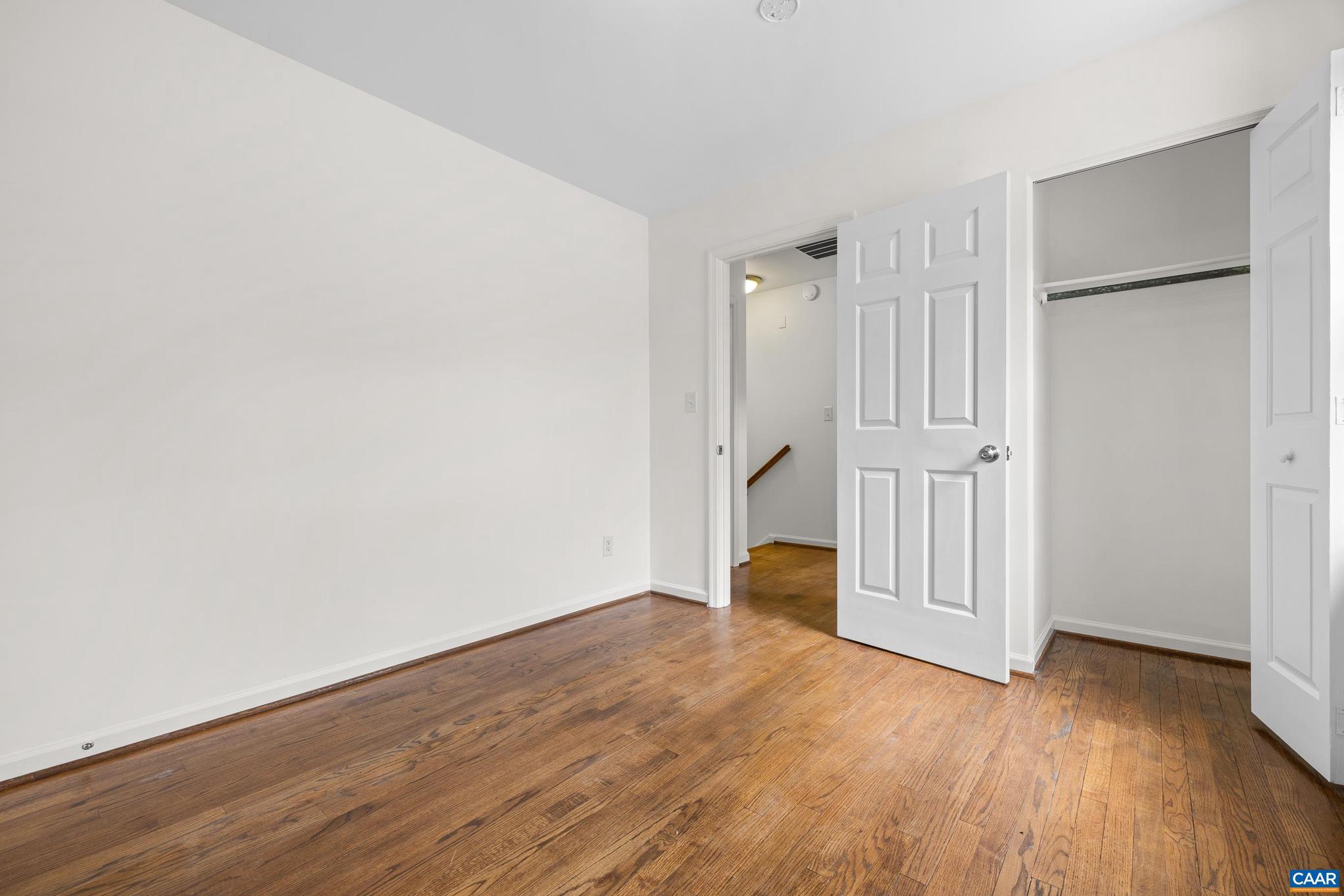 WINDSOR ESTATES - Residential