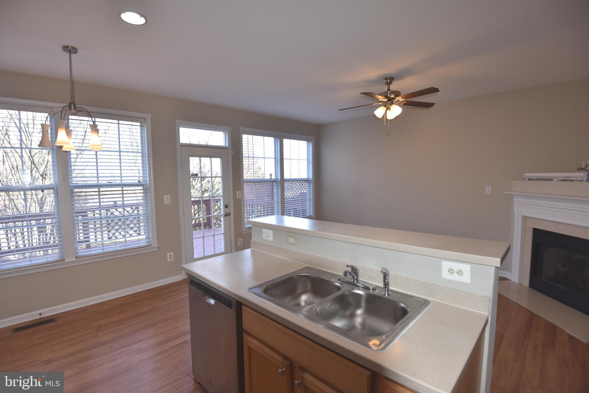 POTOMAC STATION - Residential Lease