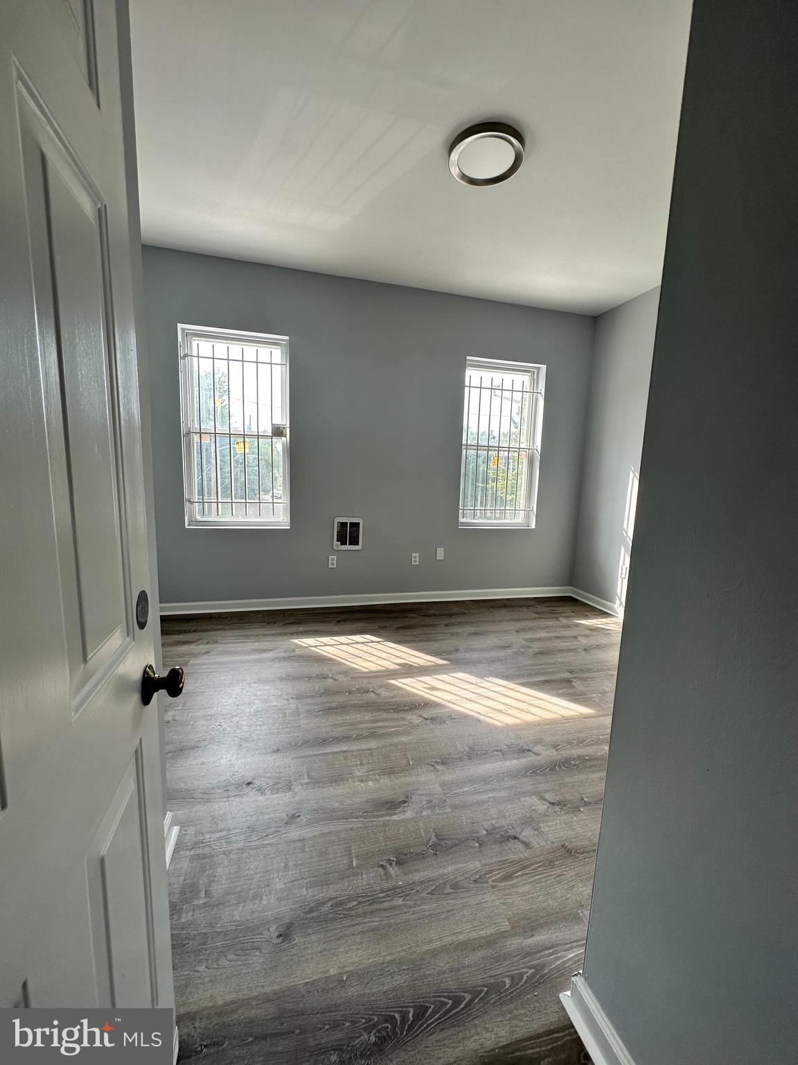 PHILADELPHIA (NORTH) - Residential Lease