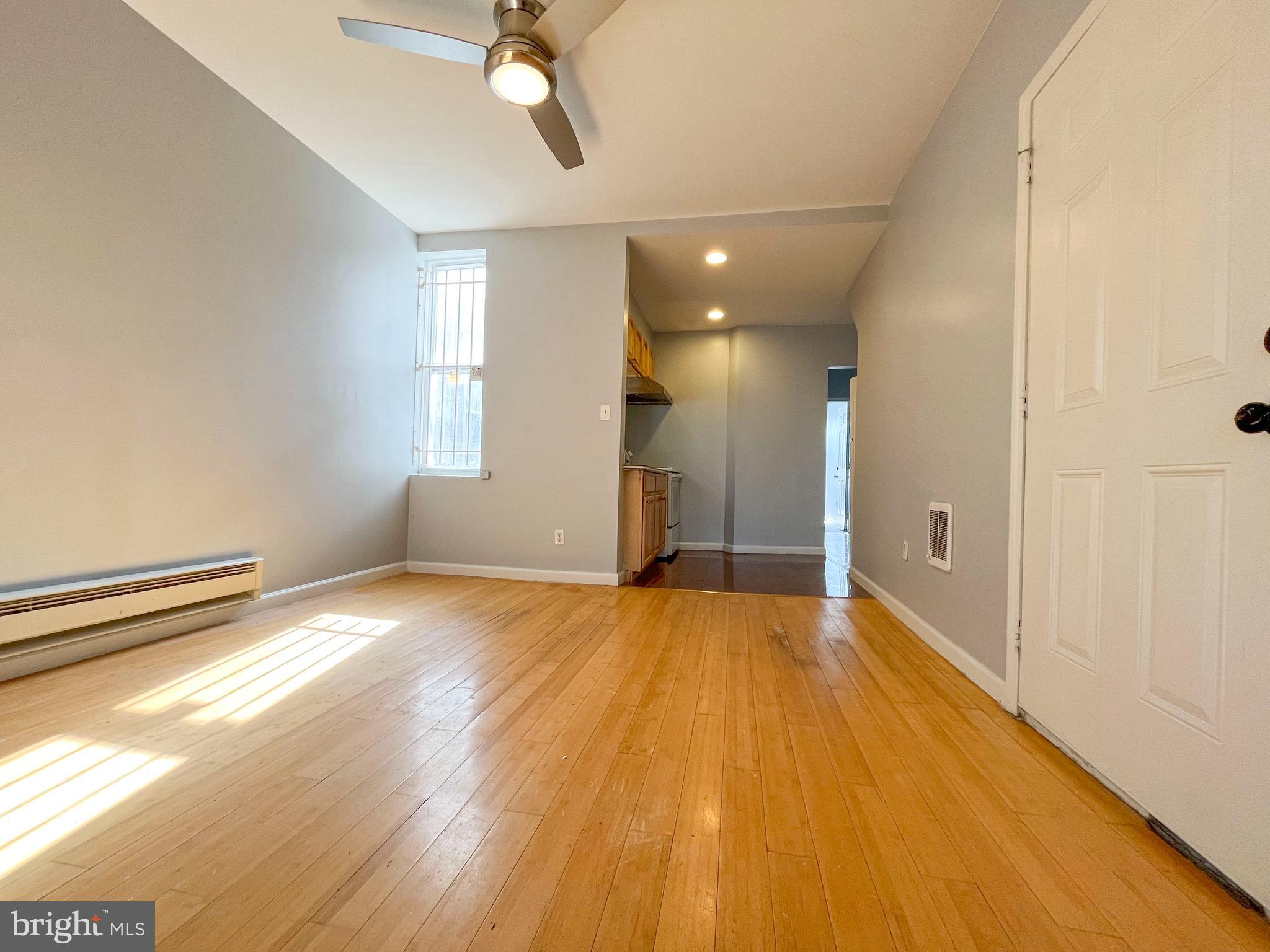 PHILADELPHIA (NORTH) - Residential Lease