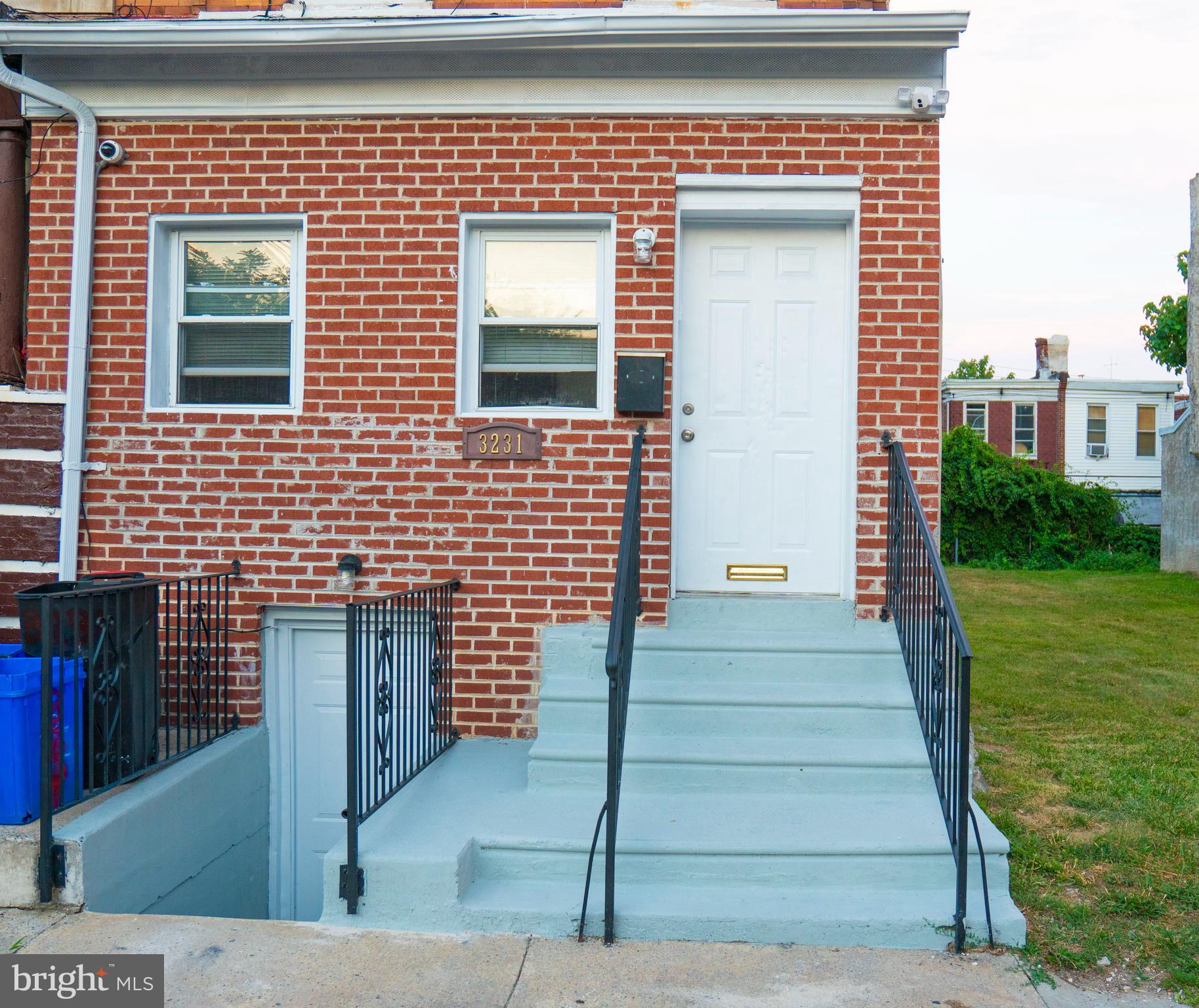 PHILADELPHIA (NORTH) - Residential Lease