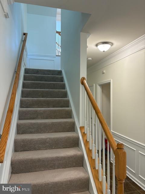 LOCUST POINT - Residential Lease