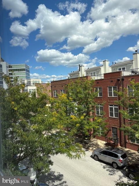 LOCUST POINT - Residential Lease