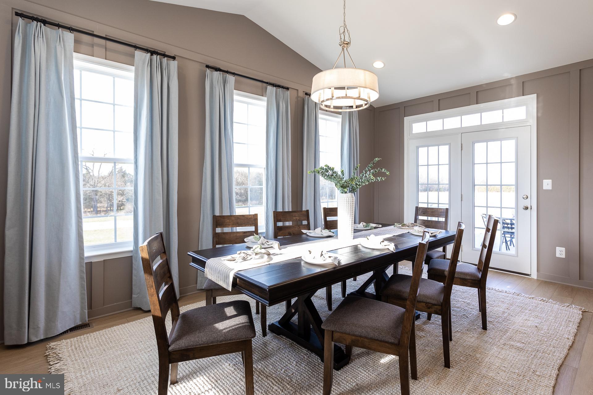 MARTINSBURG STATION - Residential