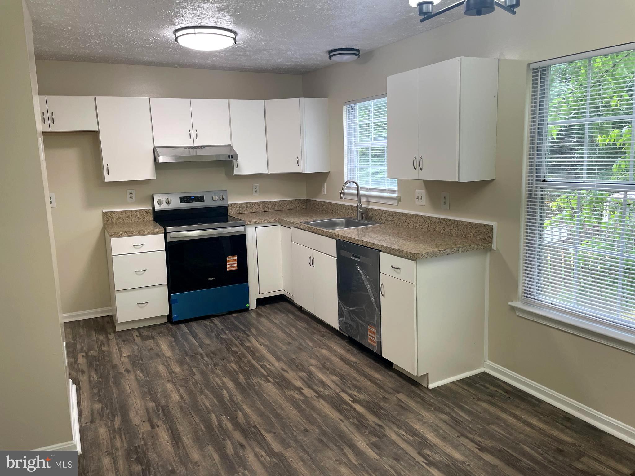 QUAILS RUN - Residential Lease