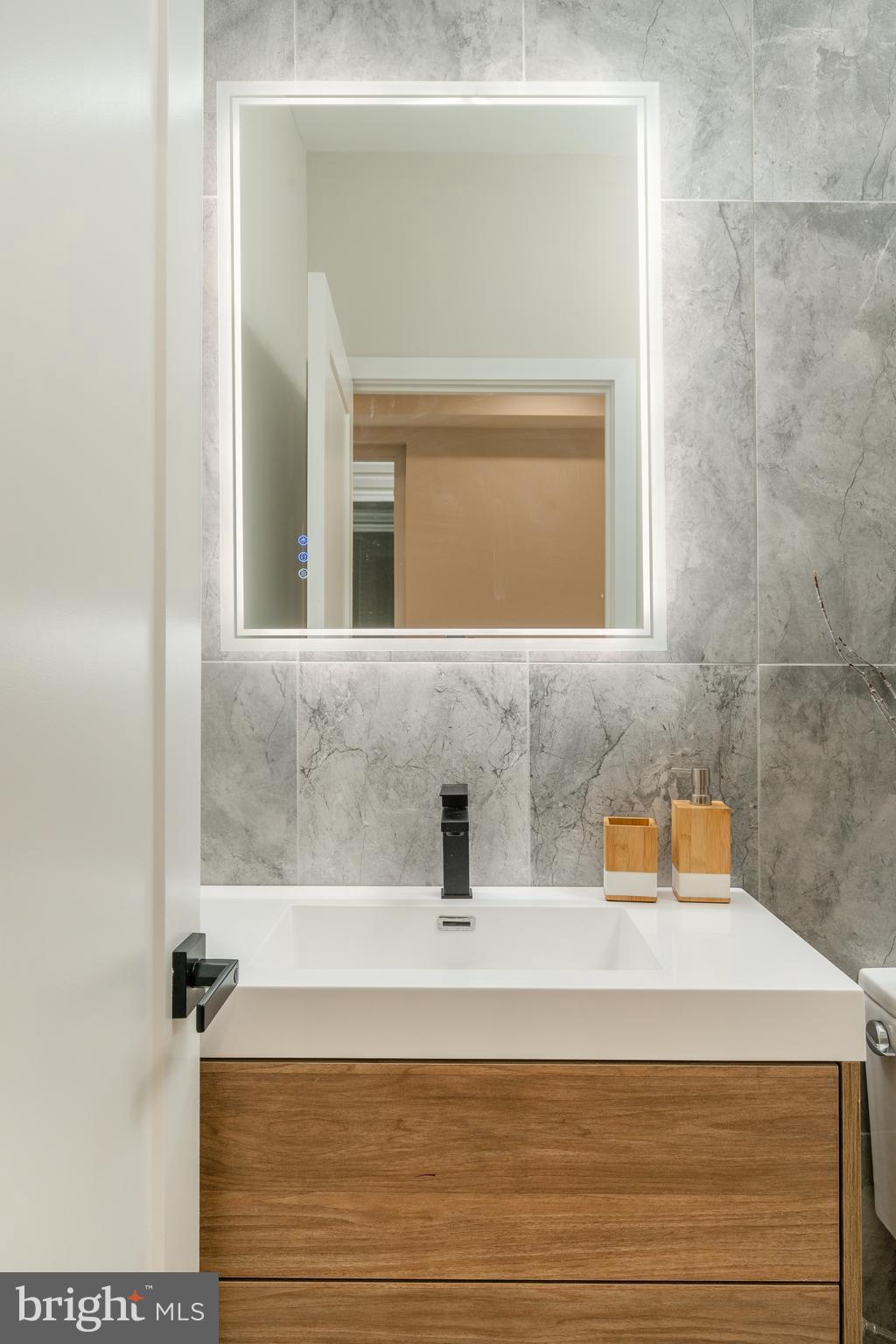 OLDE KENSINGTON - Residential Income