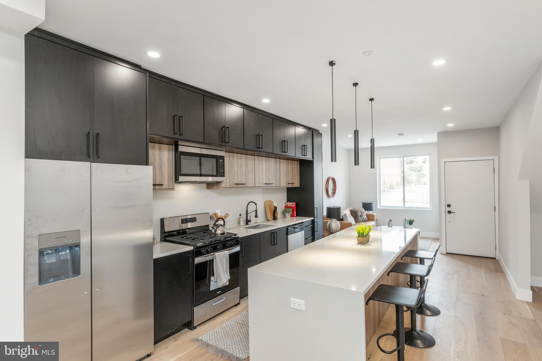 OLDE KENSINGTON - Residential Income